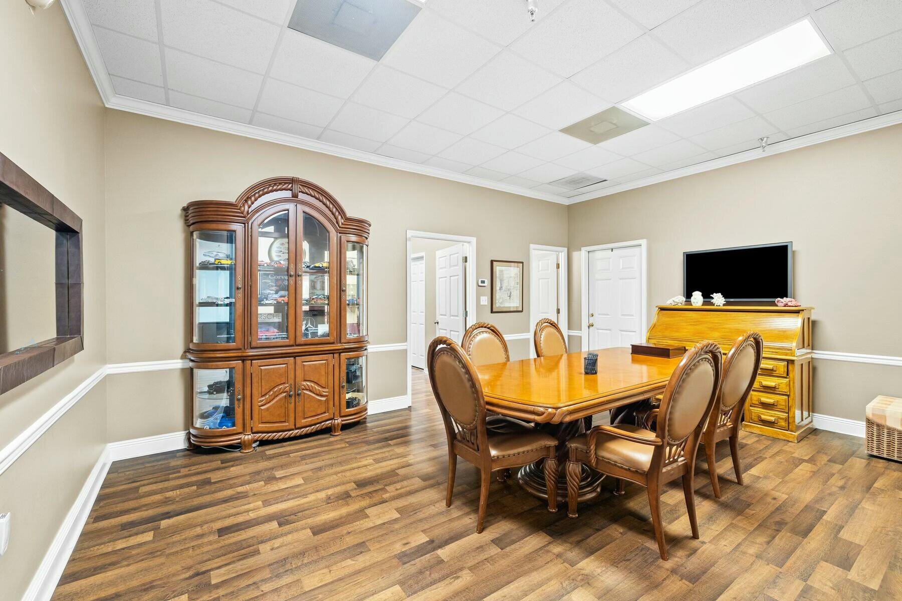 12815 W Us Highway 98, # 101