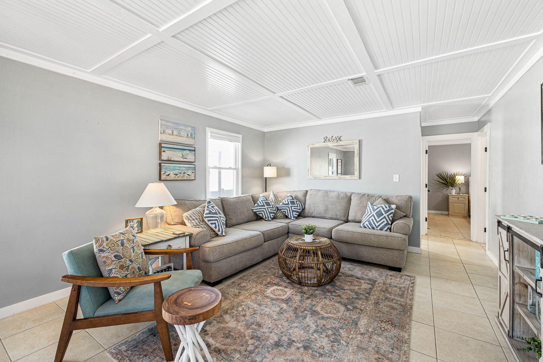 21507 Pompano Avenue