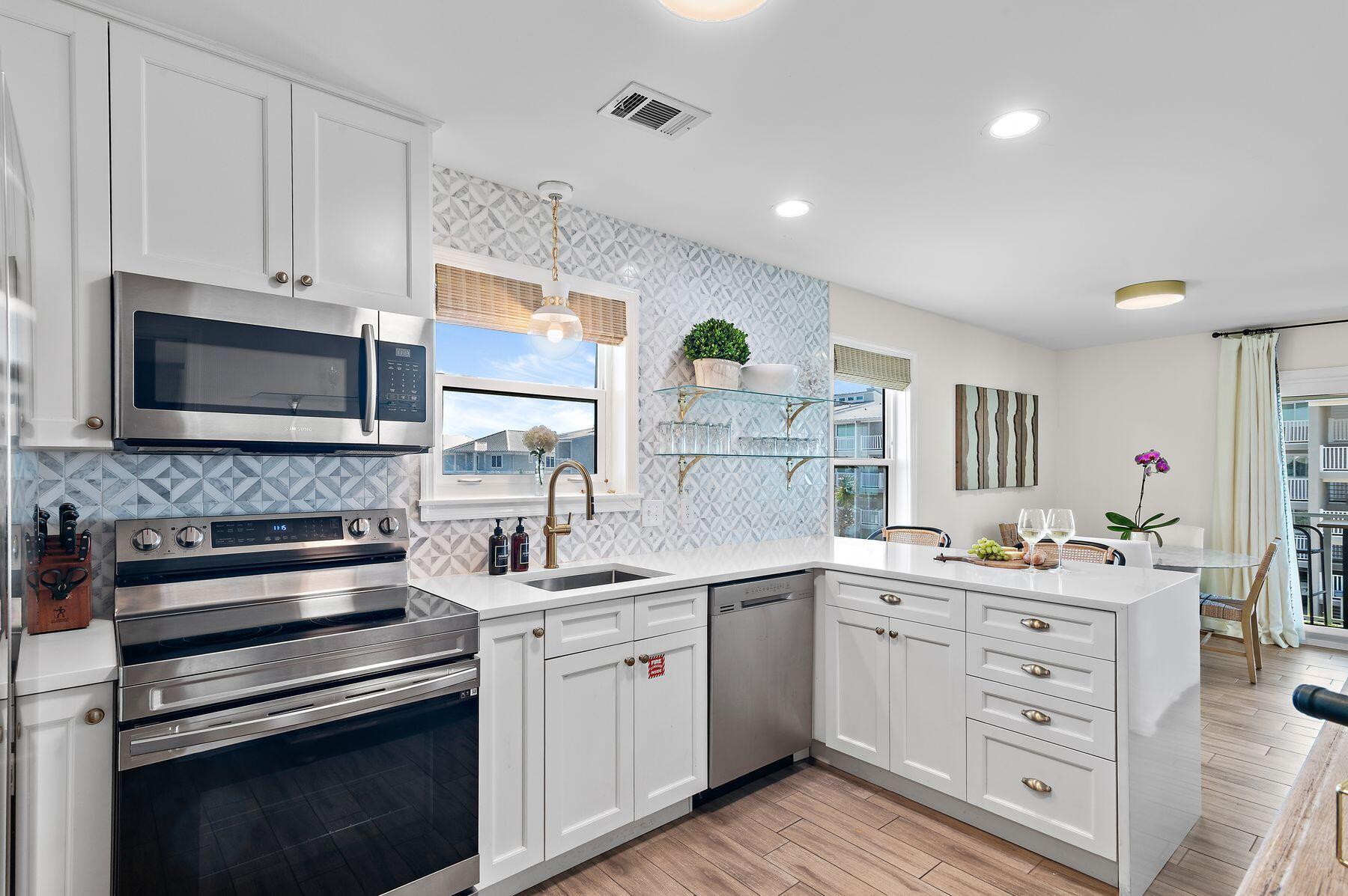 11 Beachside Drive, UNIT 633