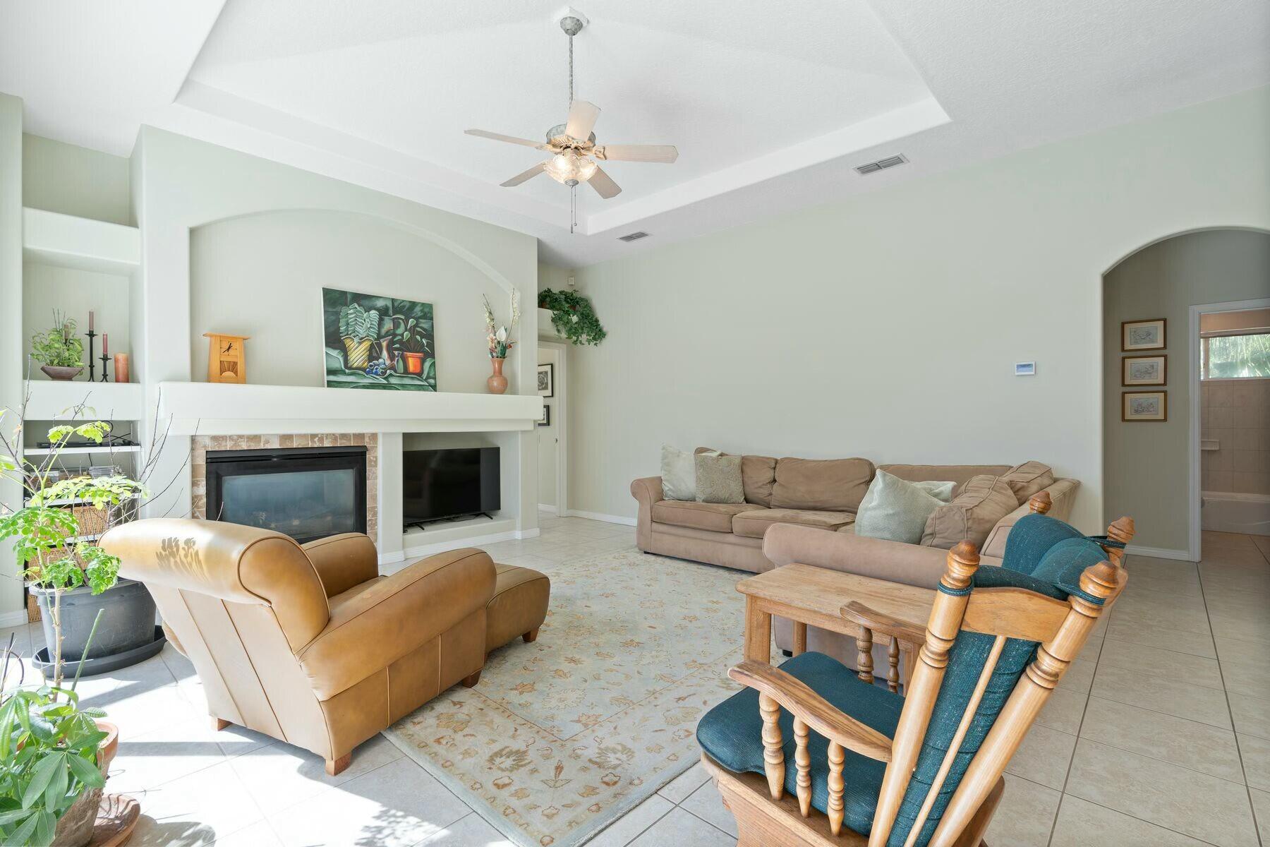 1175 Grand Pointe Drive