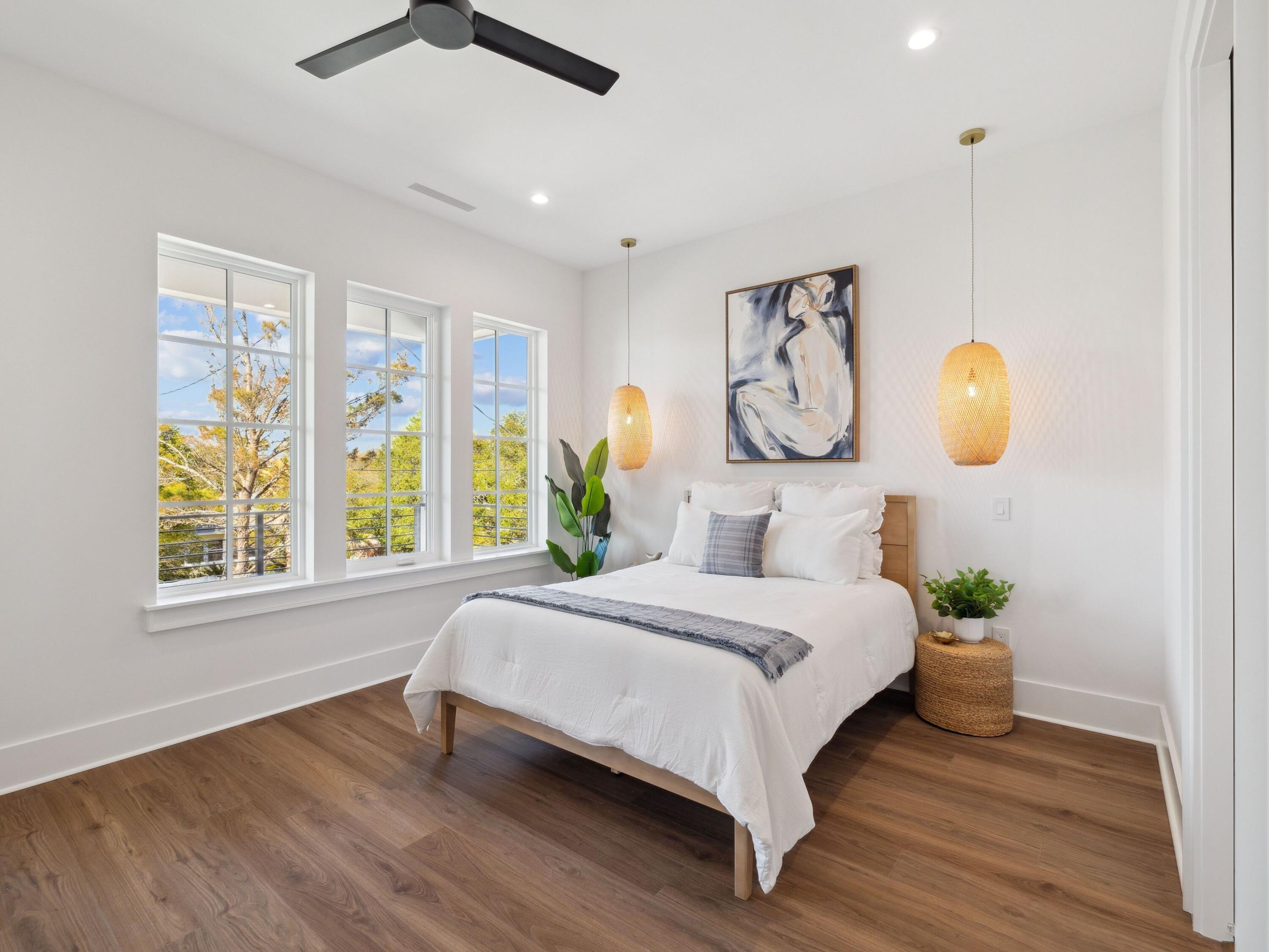 21623 Dolphin Avenue