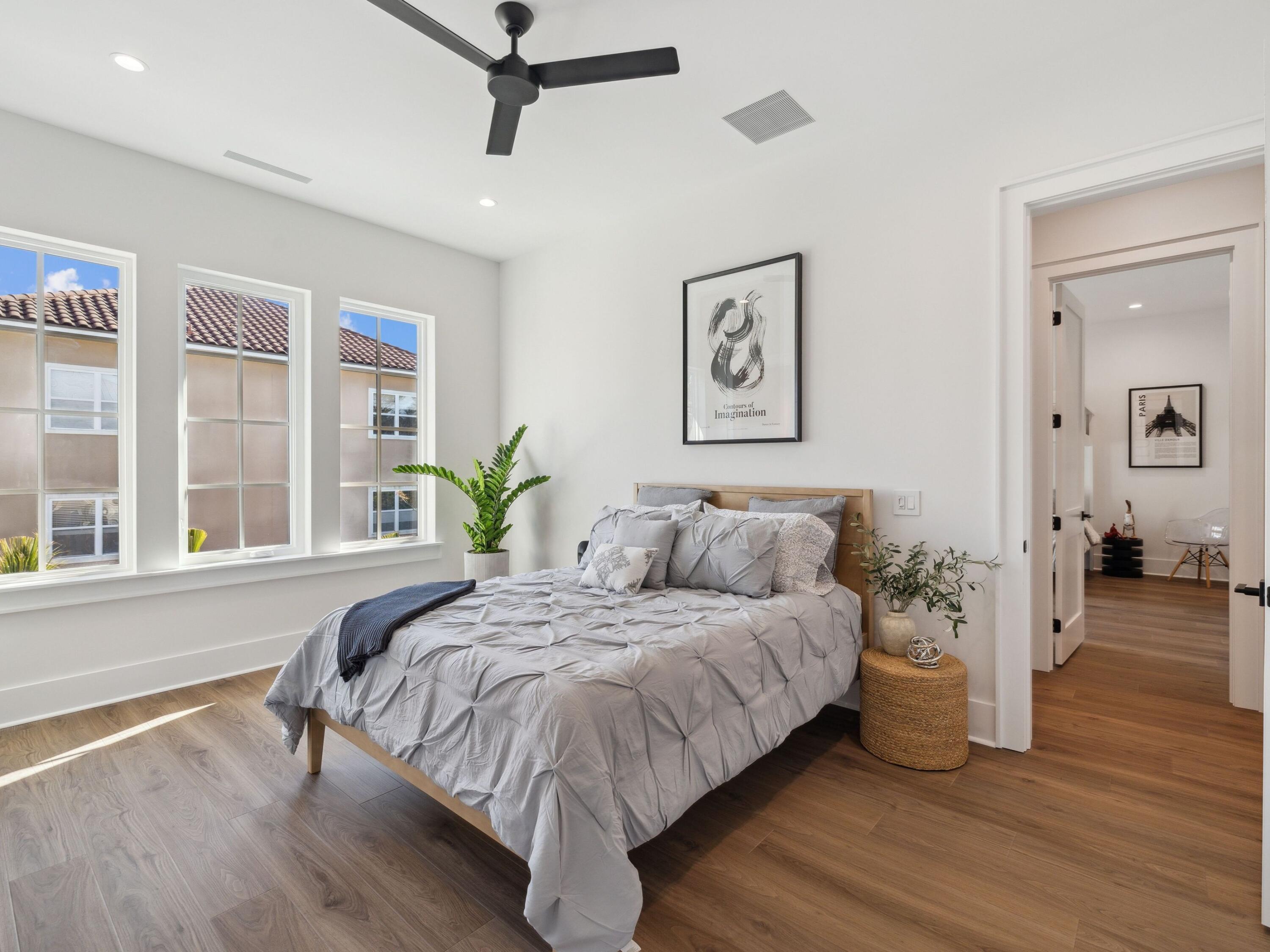 21623 Dolphin Avenue