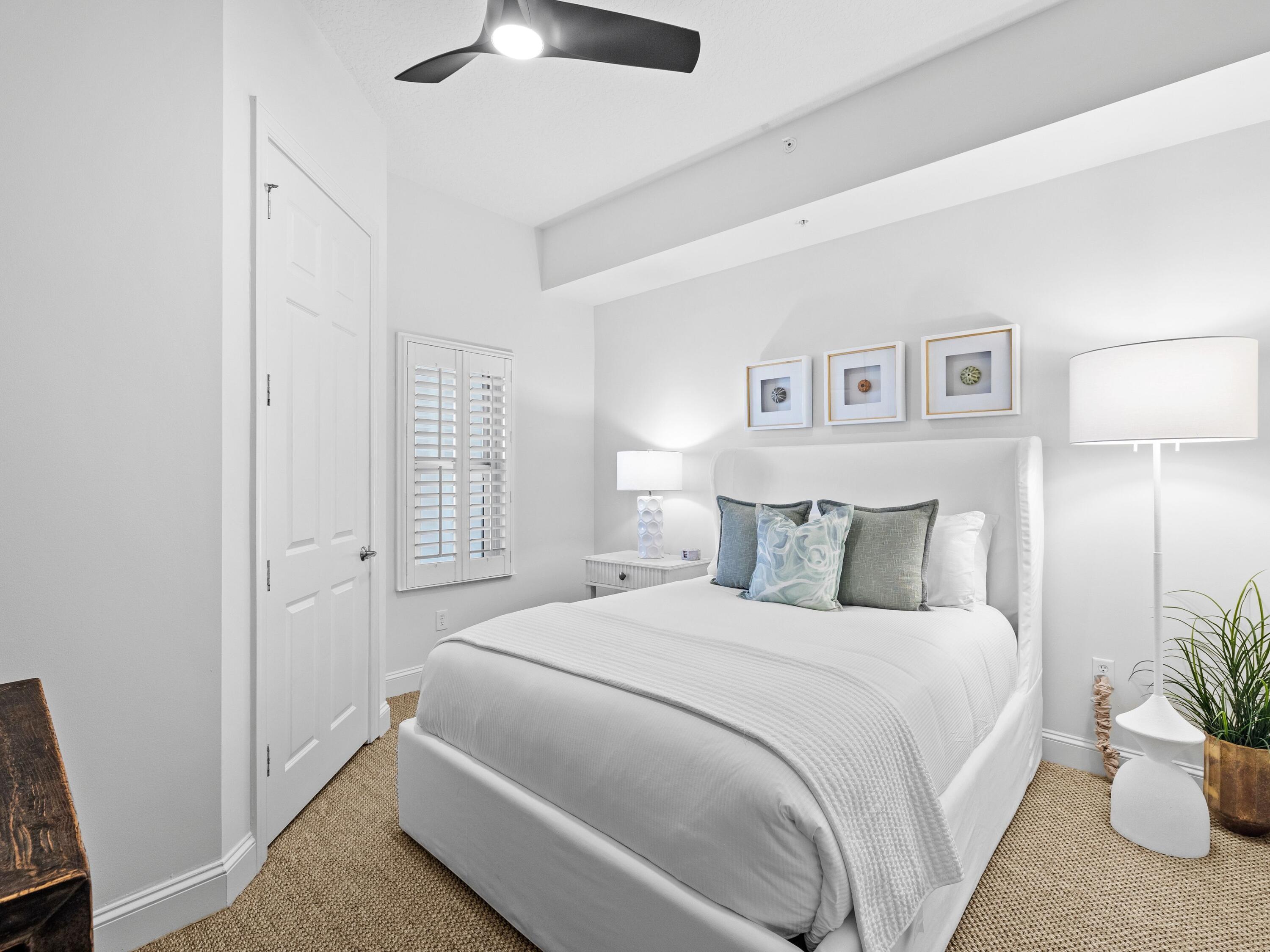 9961 E County Highway 30A, 304