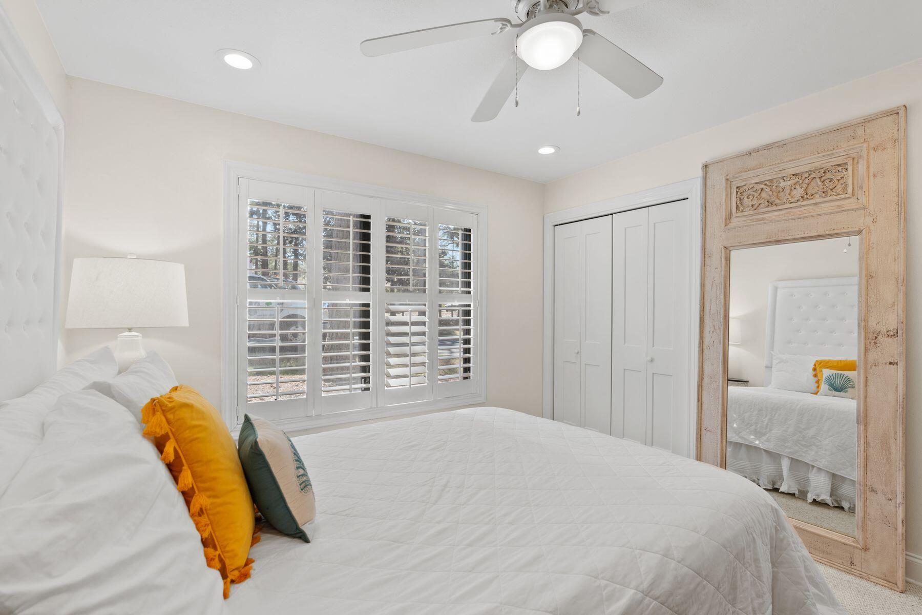 522 Augusta Way, 11006