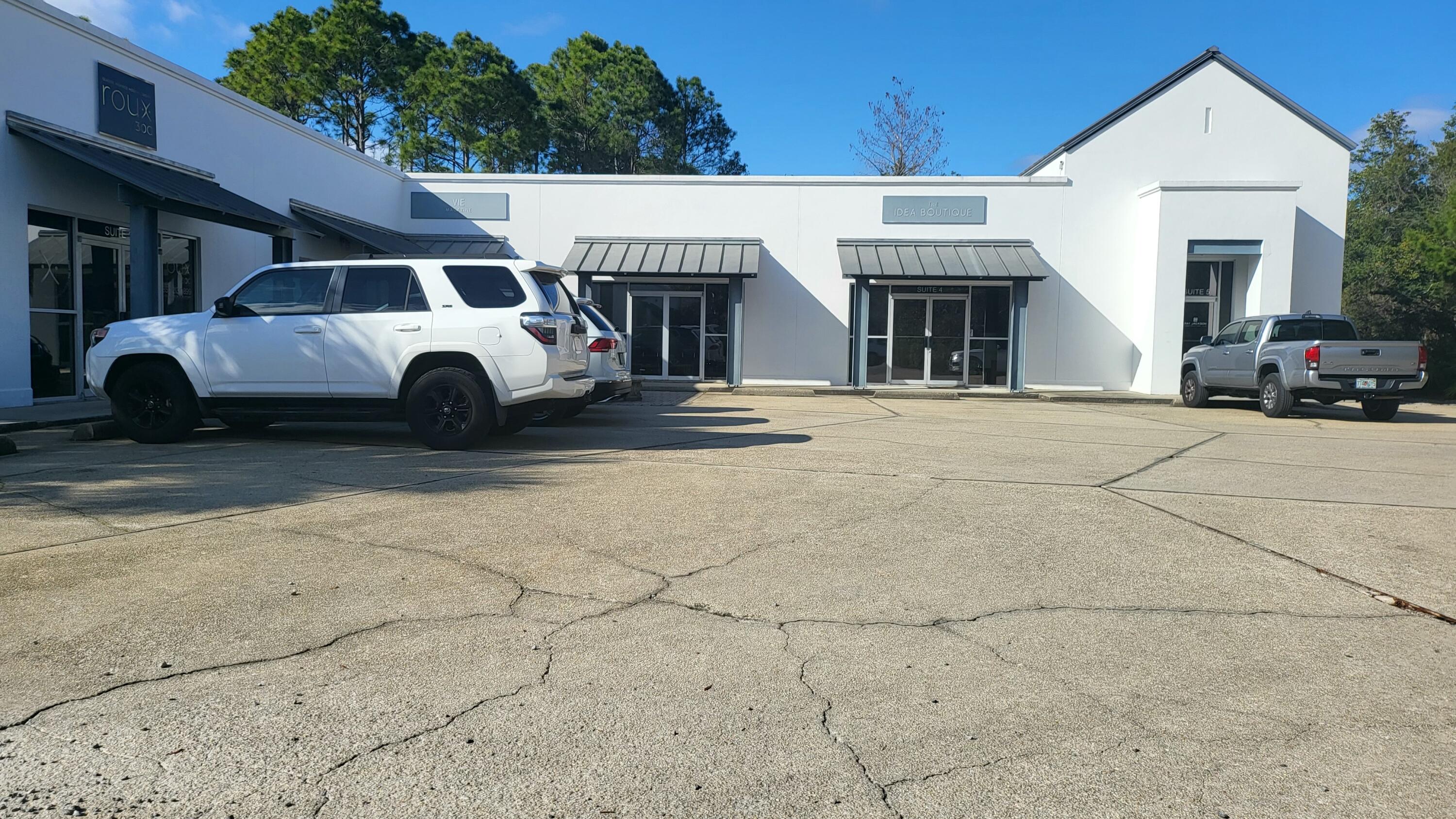 114 Logan Lane Lane