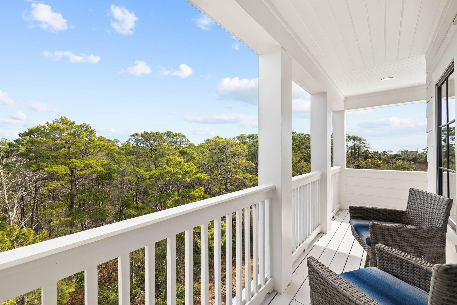 42 Grande Pointe Circle