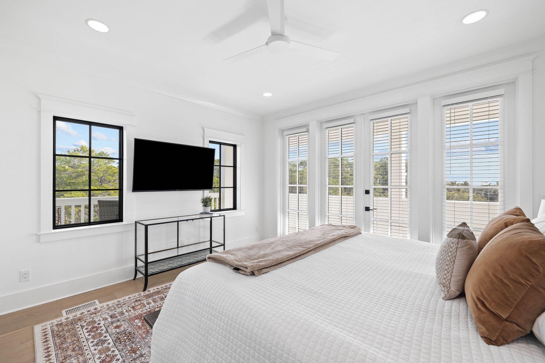 42 Grande Pointe Circle