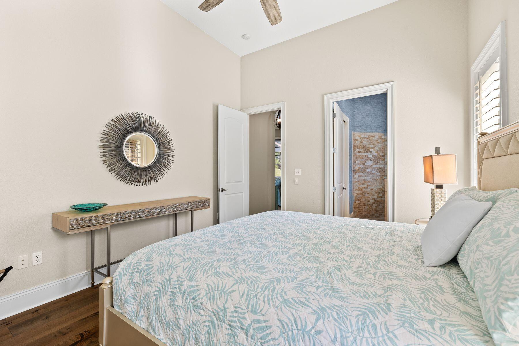 2987 Bay Villas Court