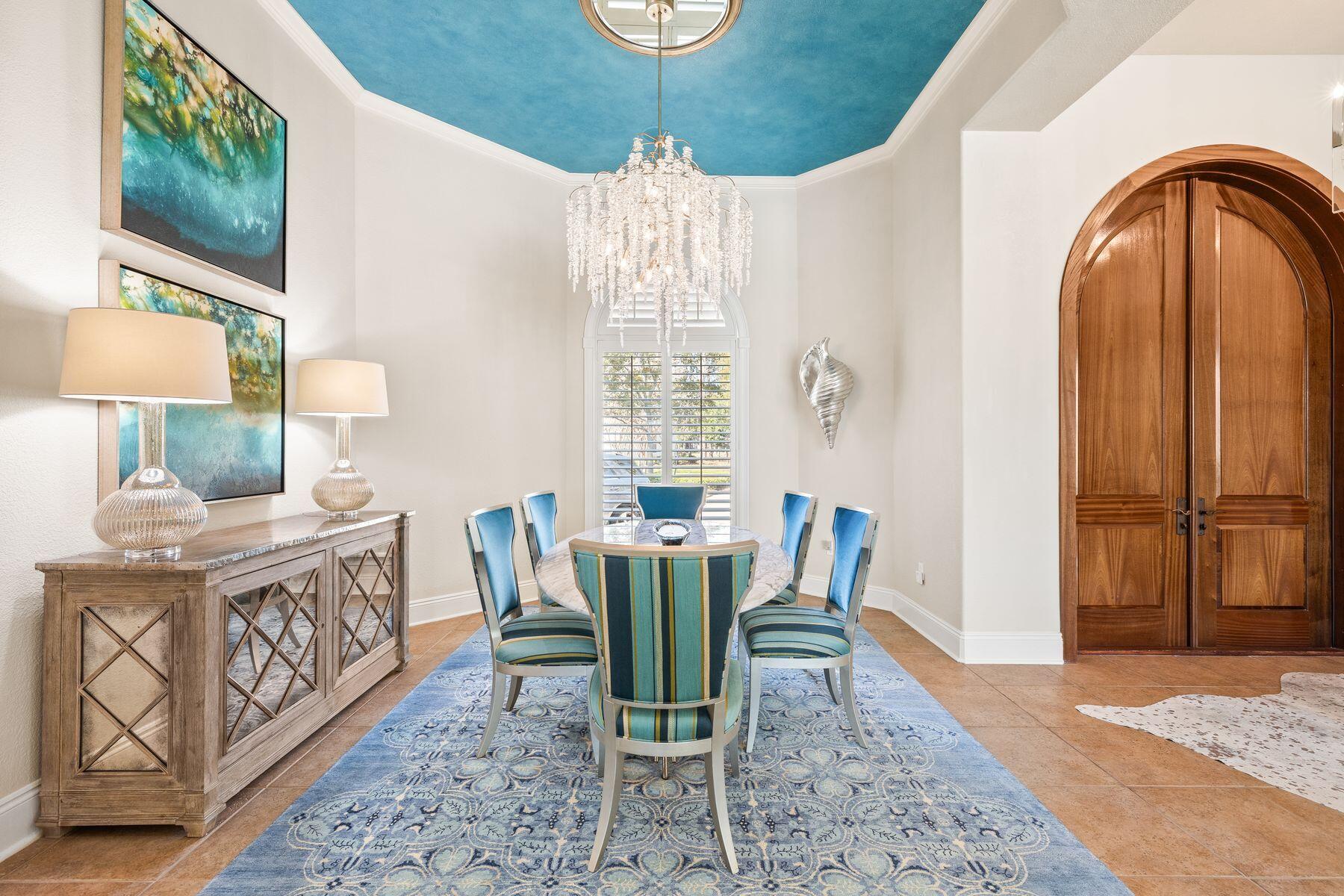 2987 Bay Villas Court