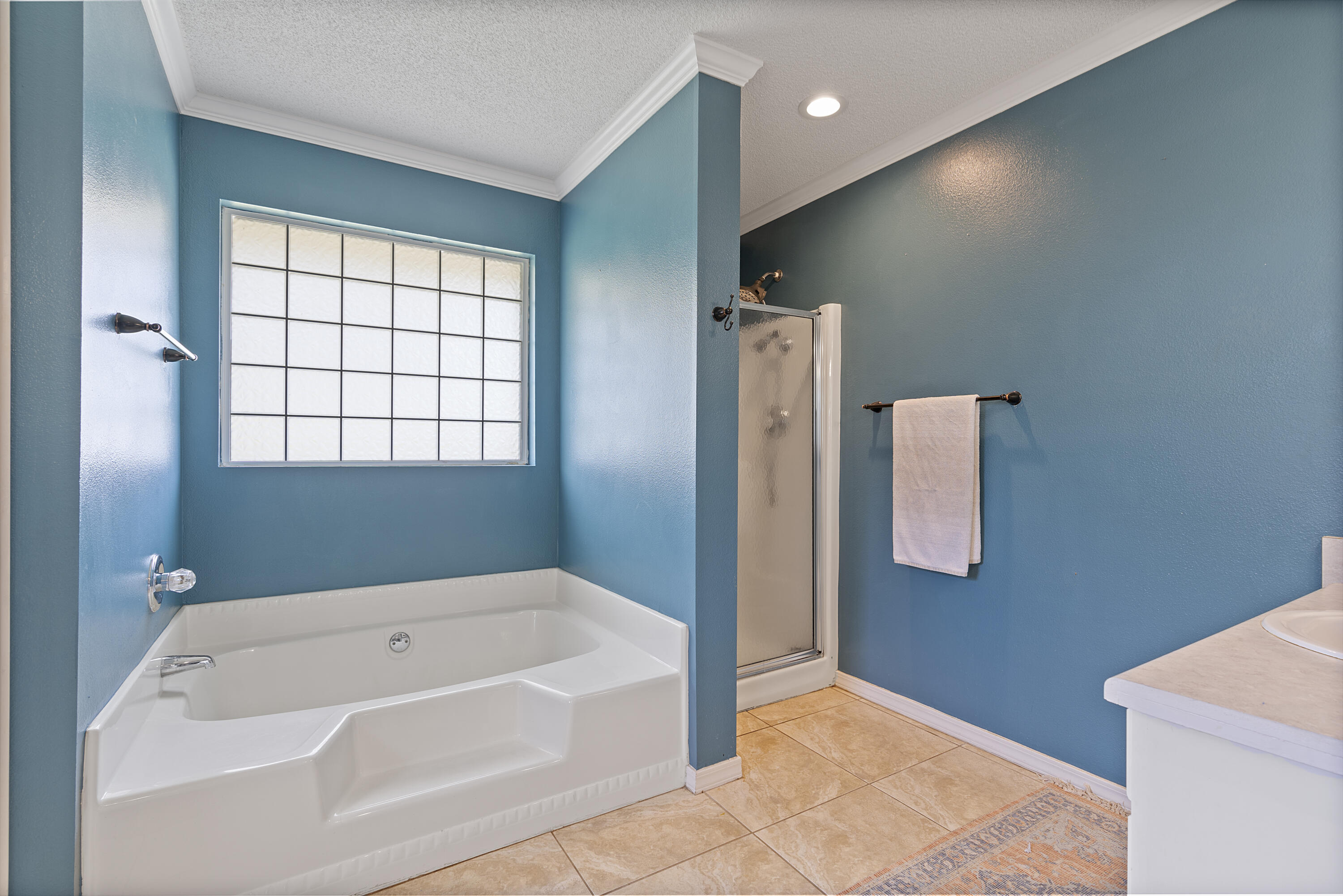 2087 Alfred Boulevard