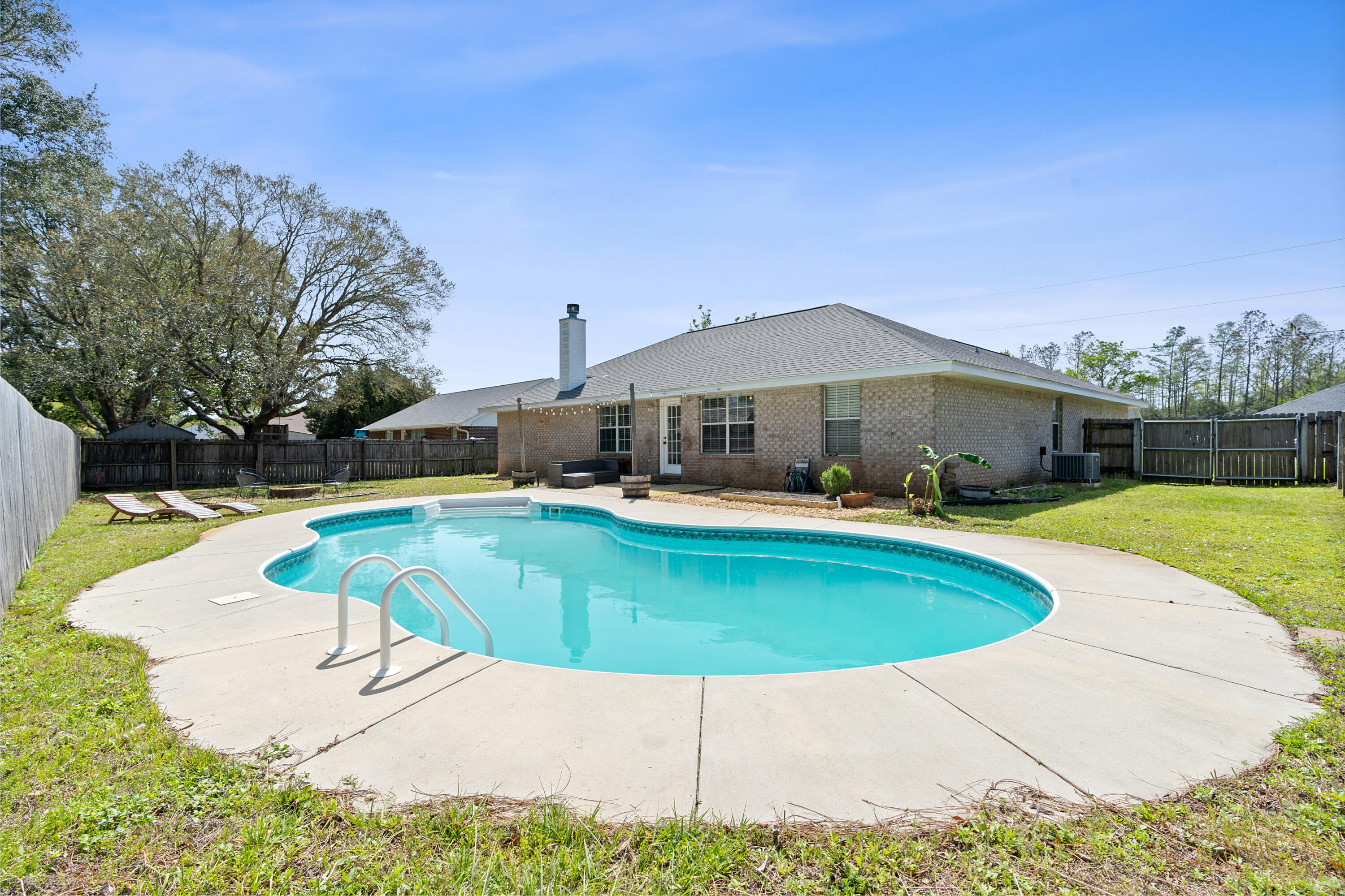 2087 Alfred Boulevard