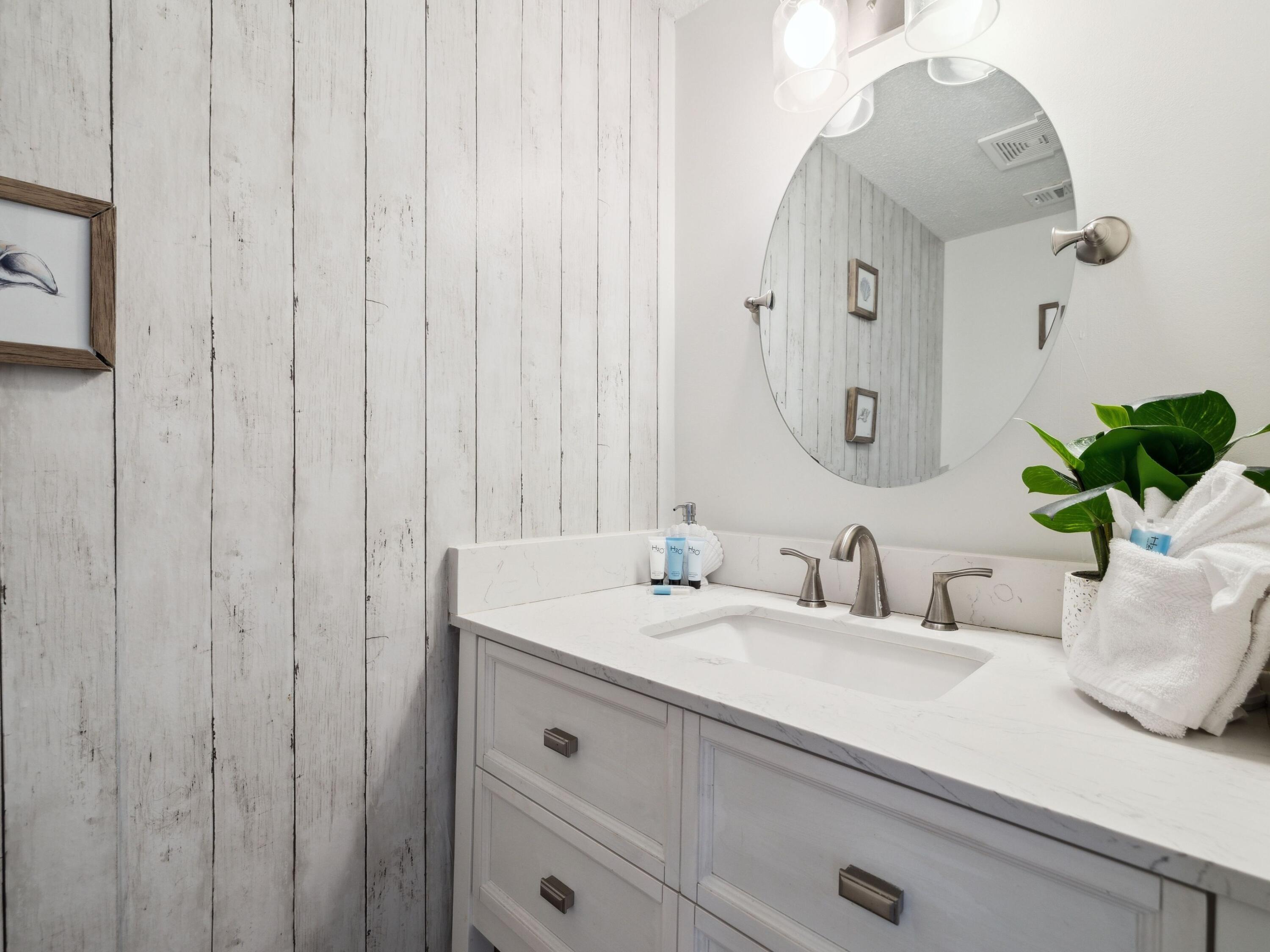 356 Billfish Avenue, 4