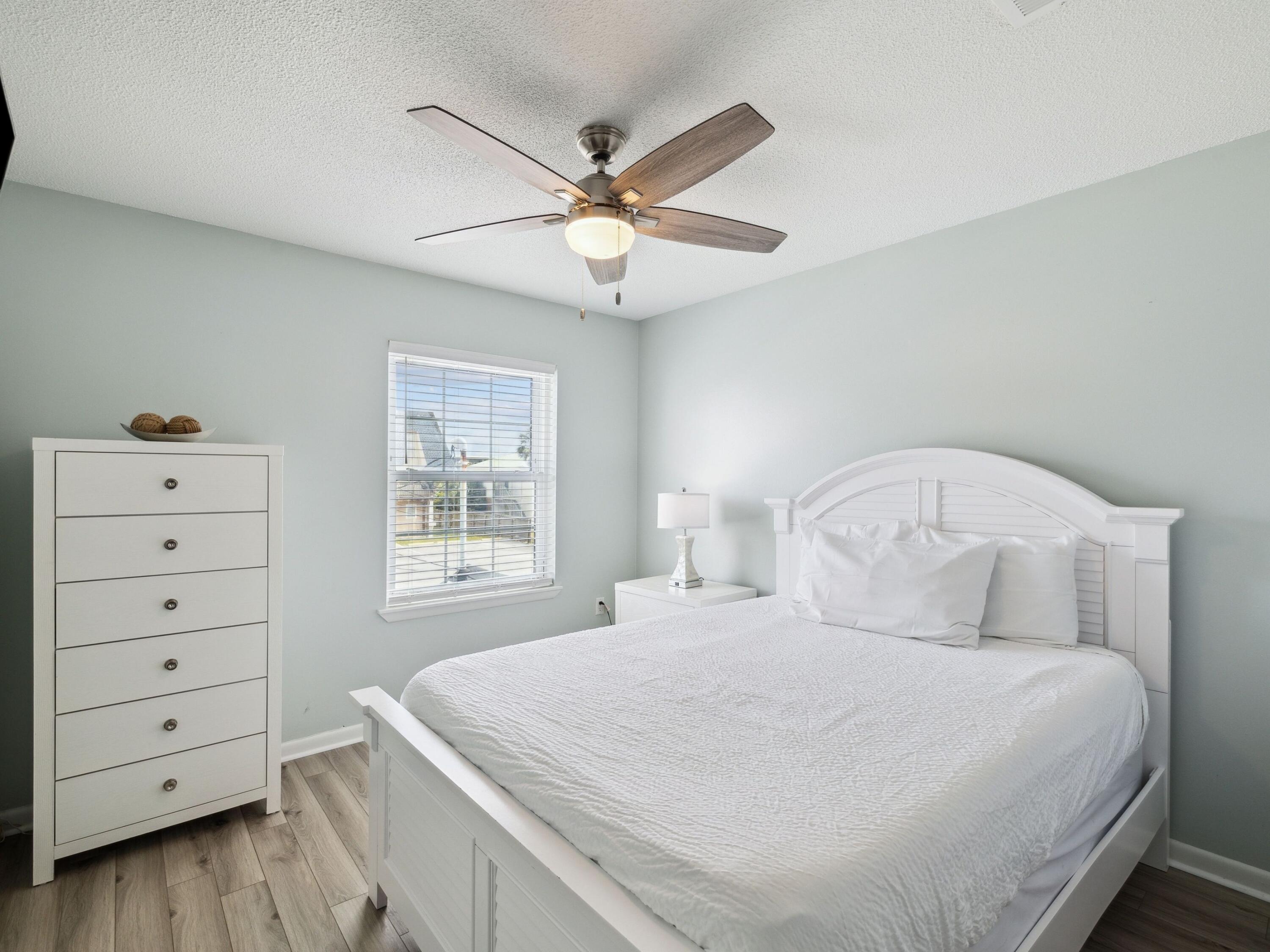 356 Billfish Avenue, 4