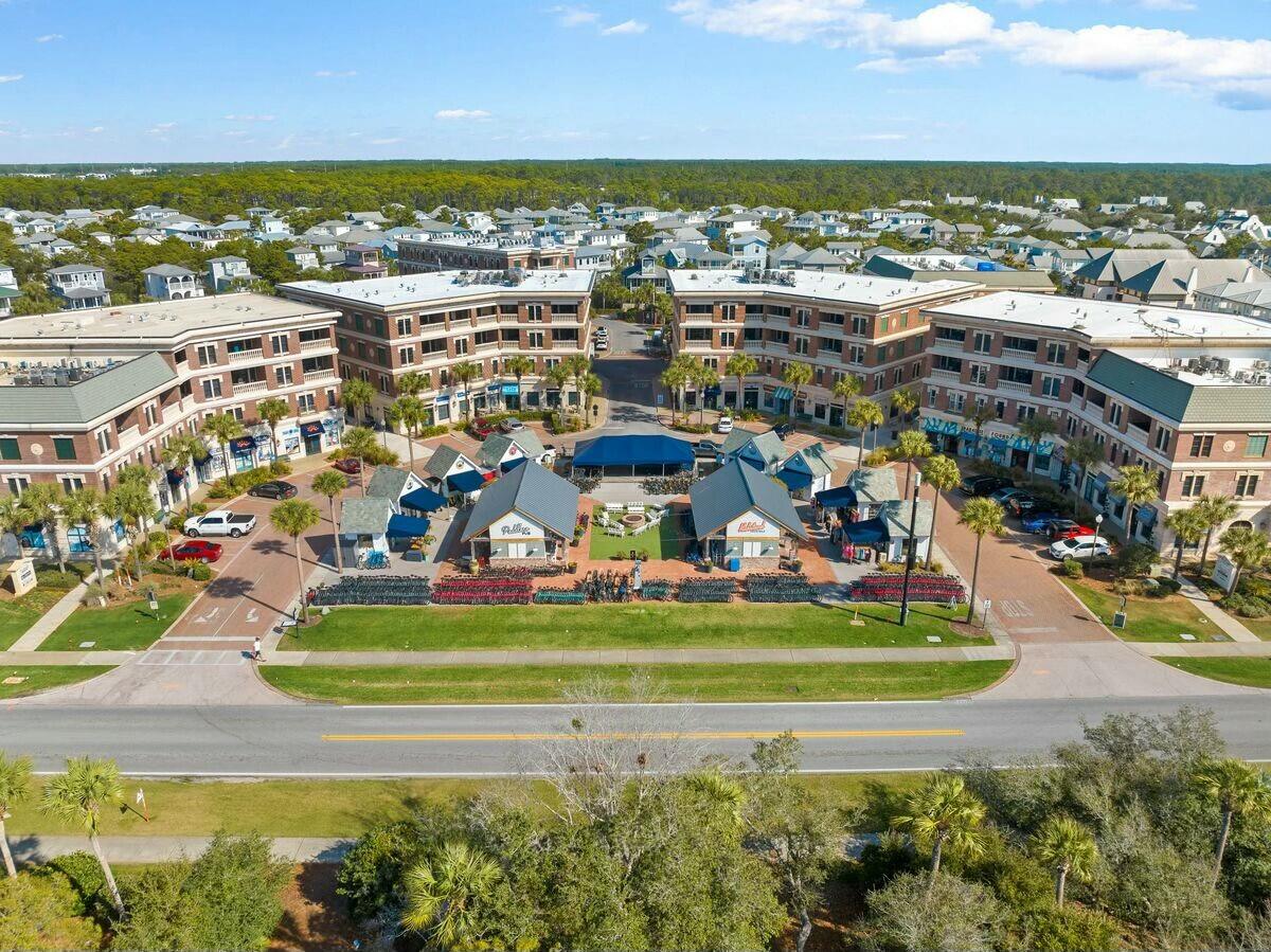 10343 E County Highway 30A, C114