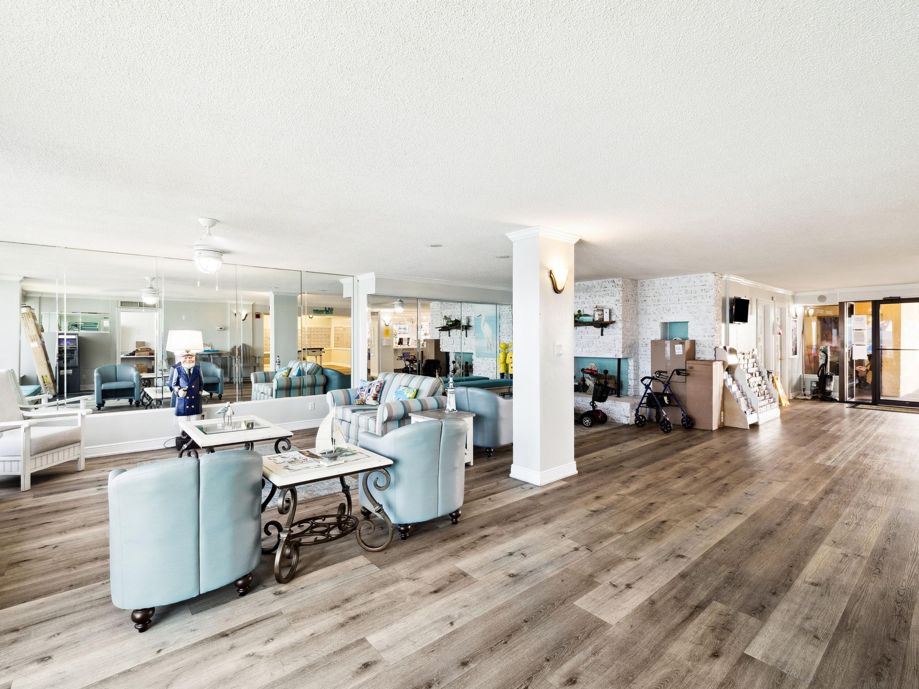 5801 Thomas Drive, 415