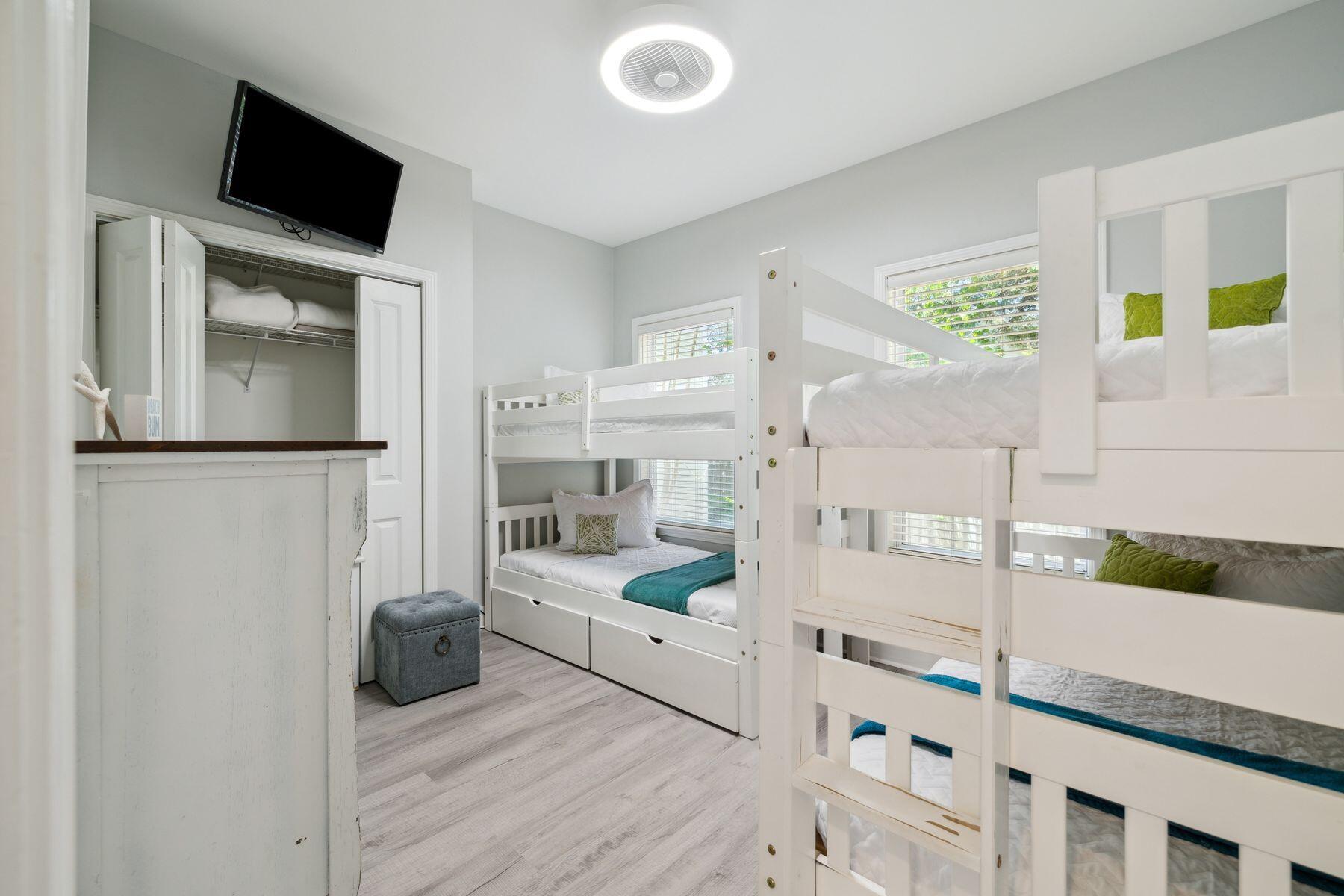 104 Emerald Dunes Circle