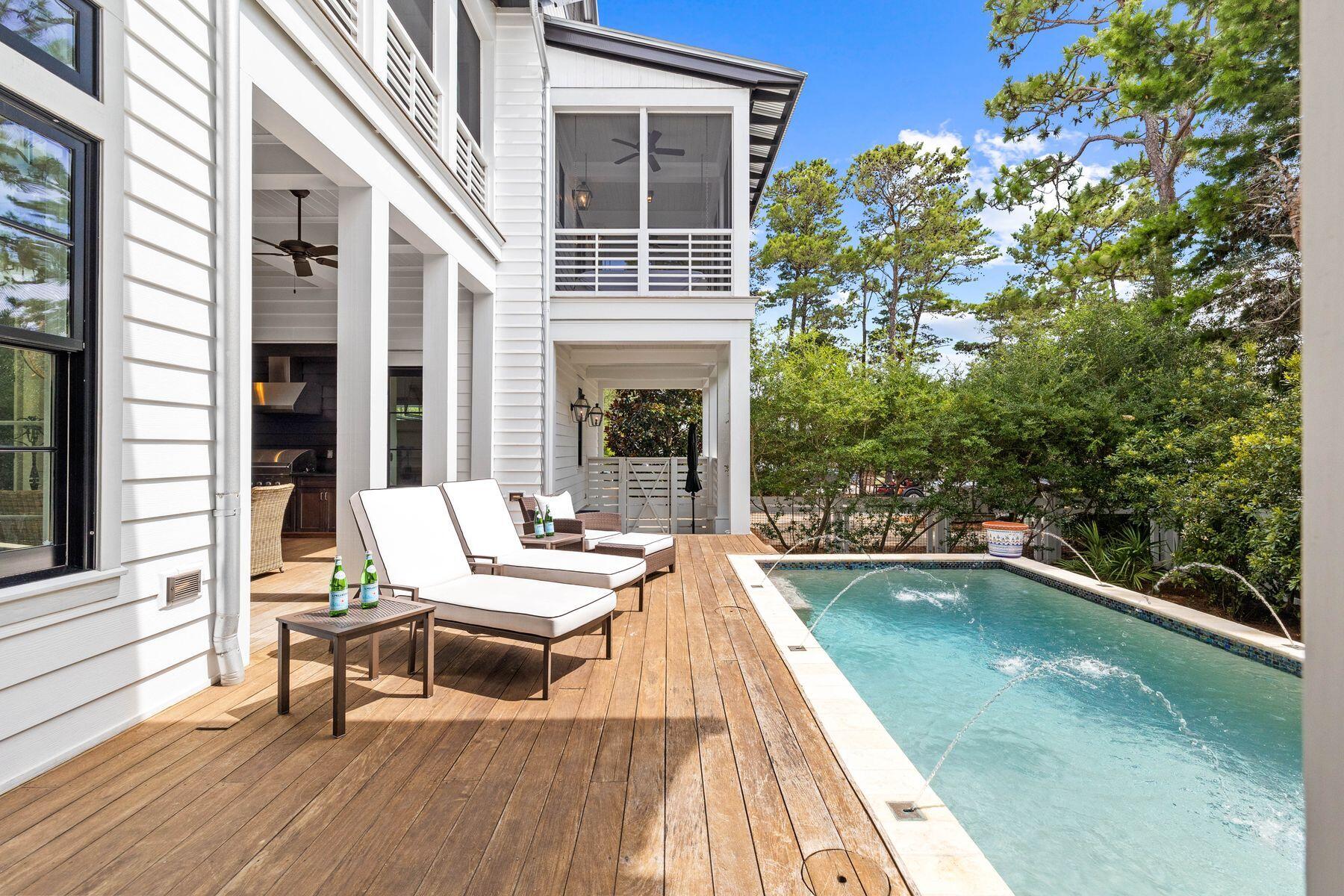 81 Sand Hill Circle