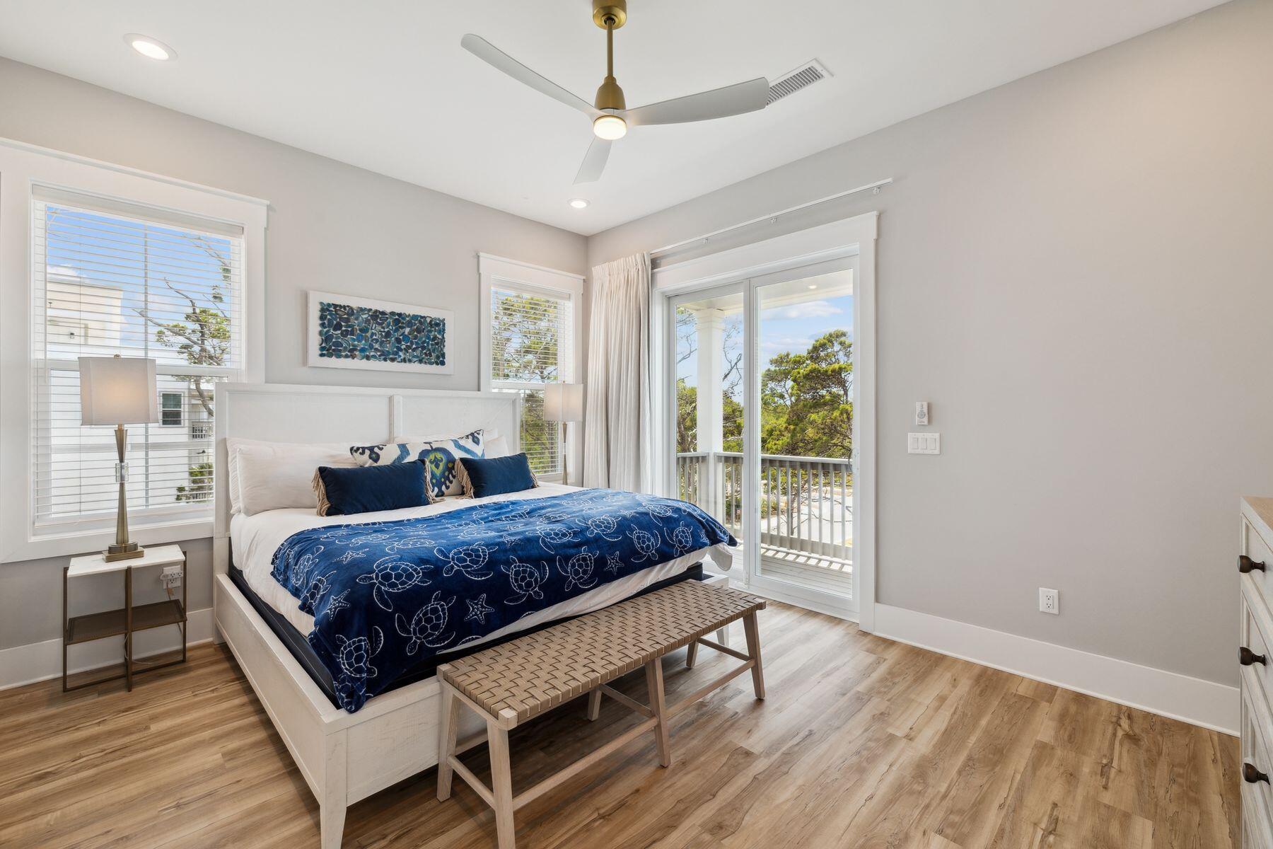 19 W Majestic Palm Drive