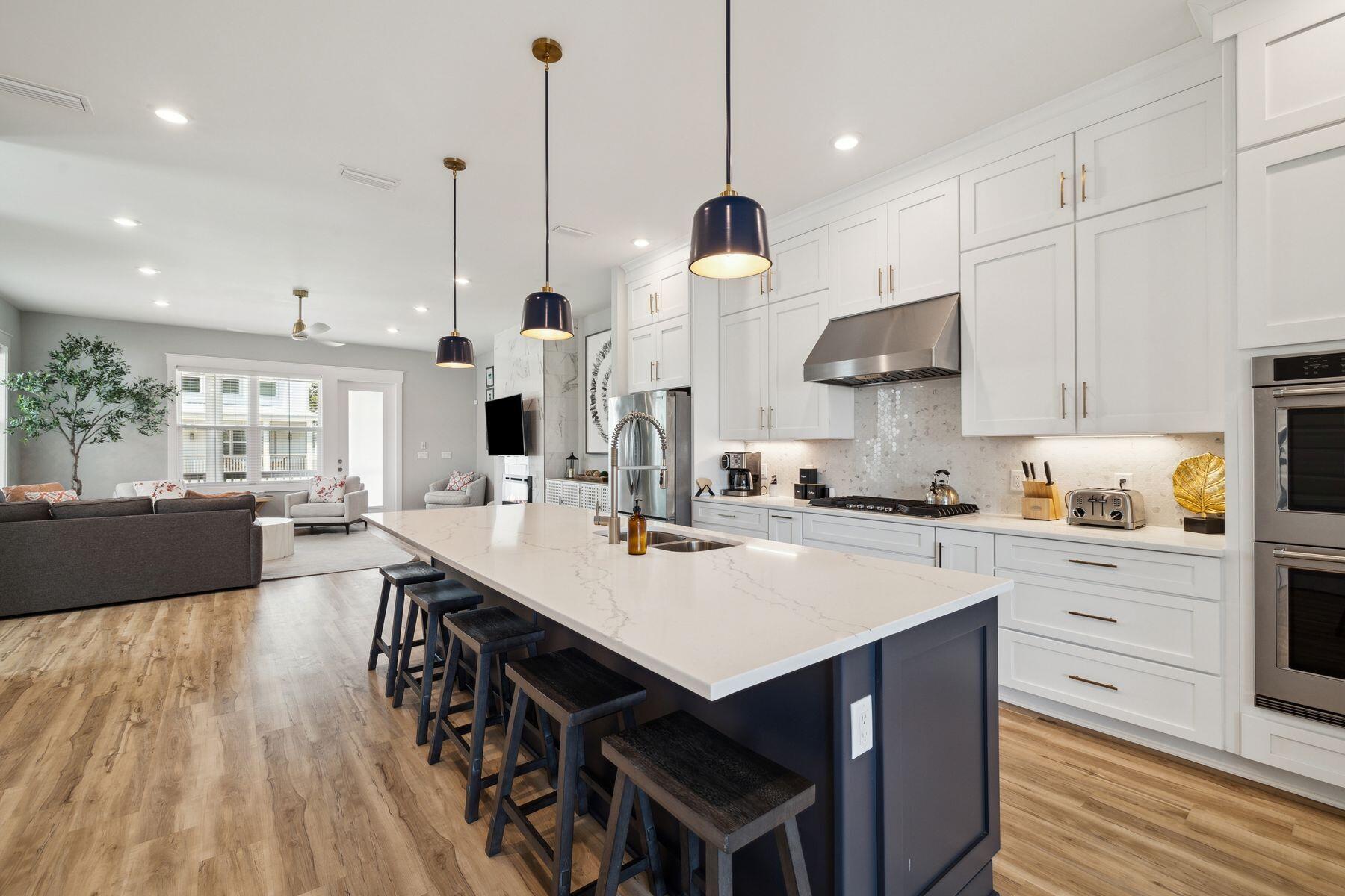 19 W Majestic Palm Drive