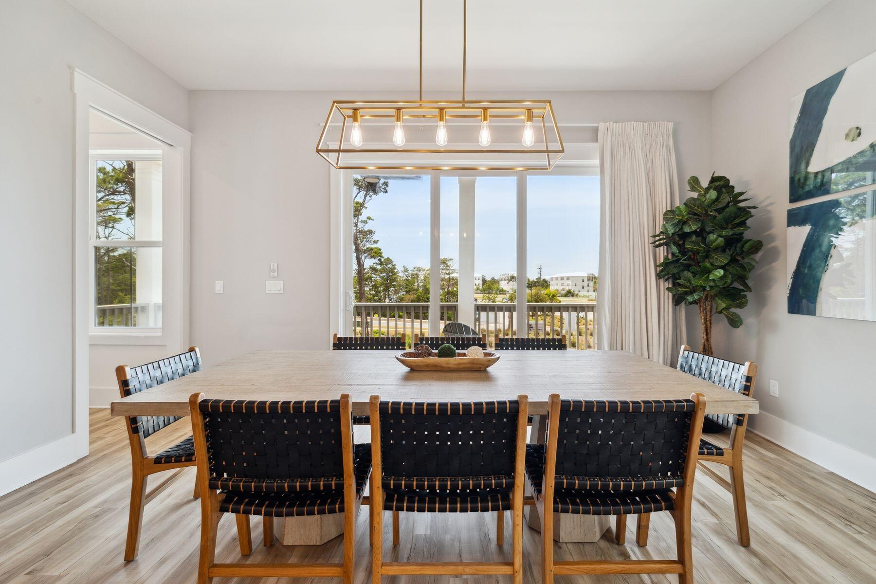 19 W Majestic Palm Drive