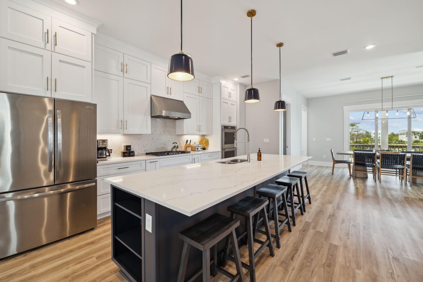 19 W Majestic Palm Drive