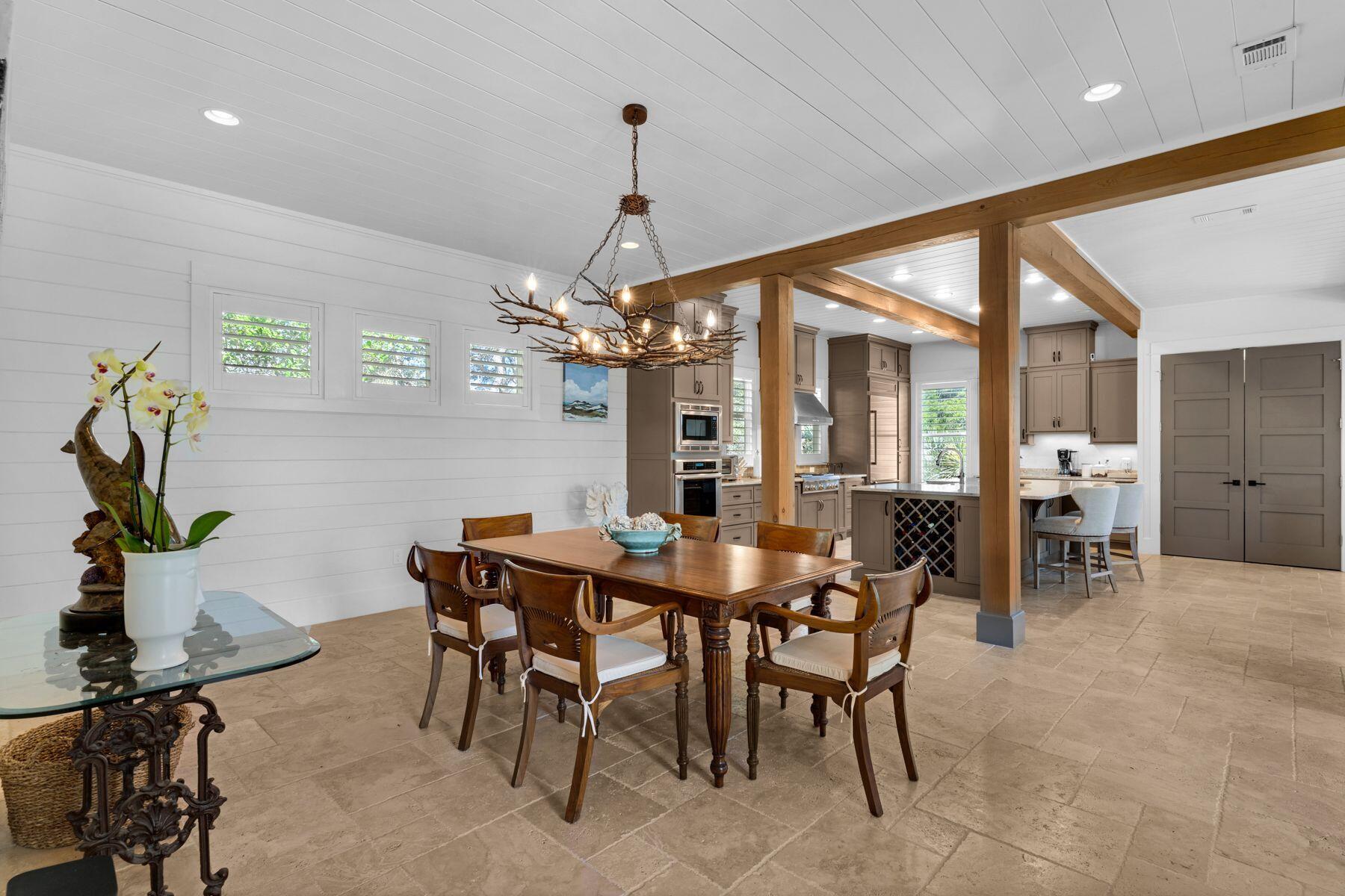 94 Walton Buena Vista Drive