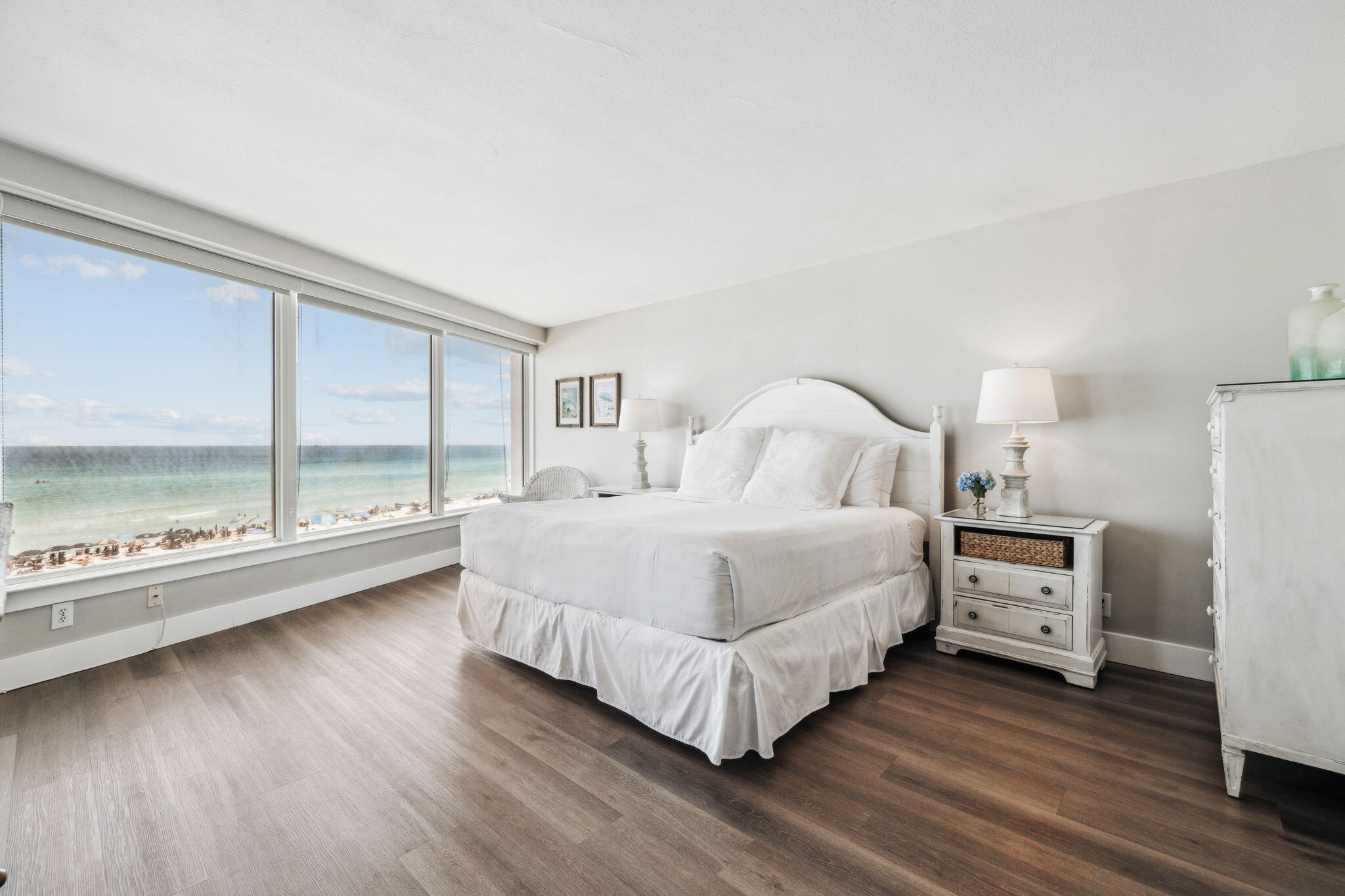 4242 Beachside Two, 242