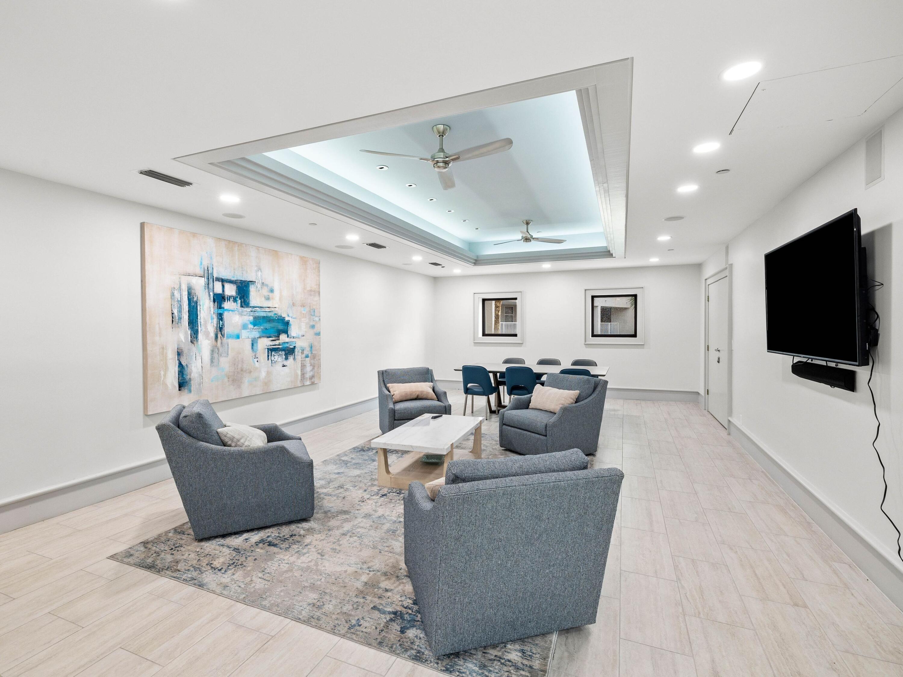 4242 Beachside Two, 242