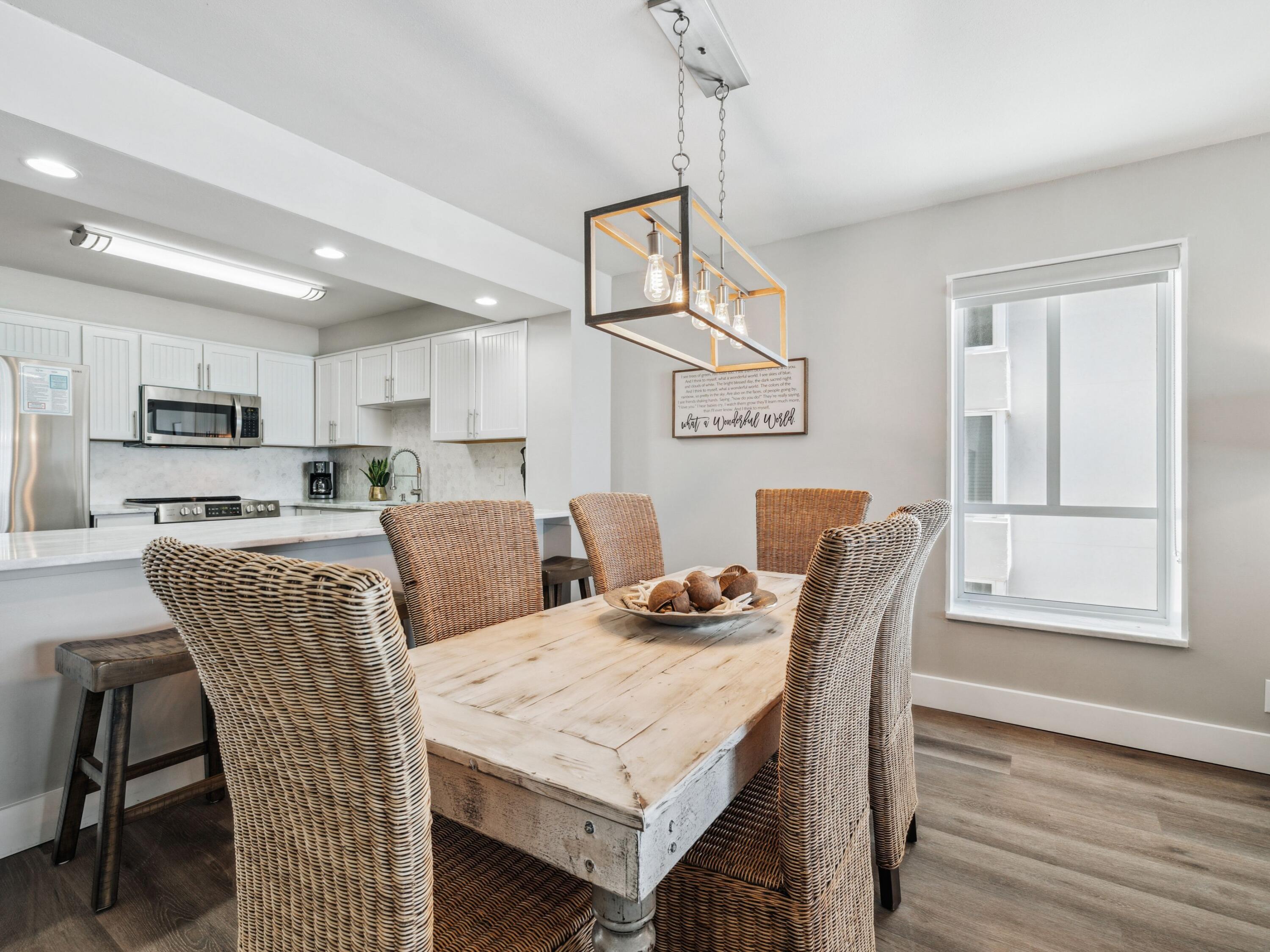 4242 Beachside Two, 242