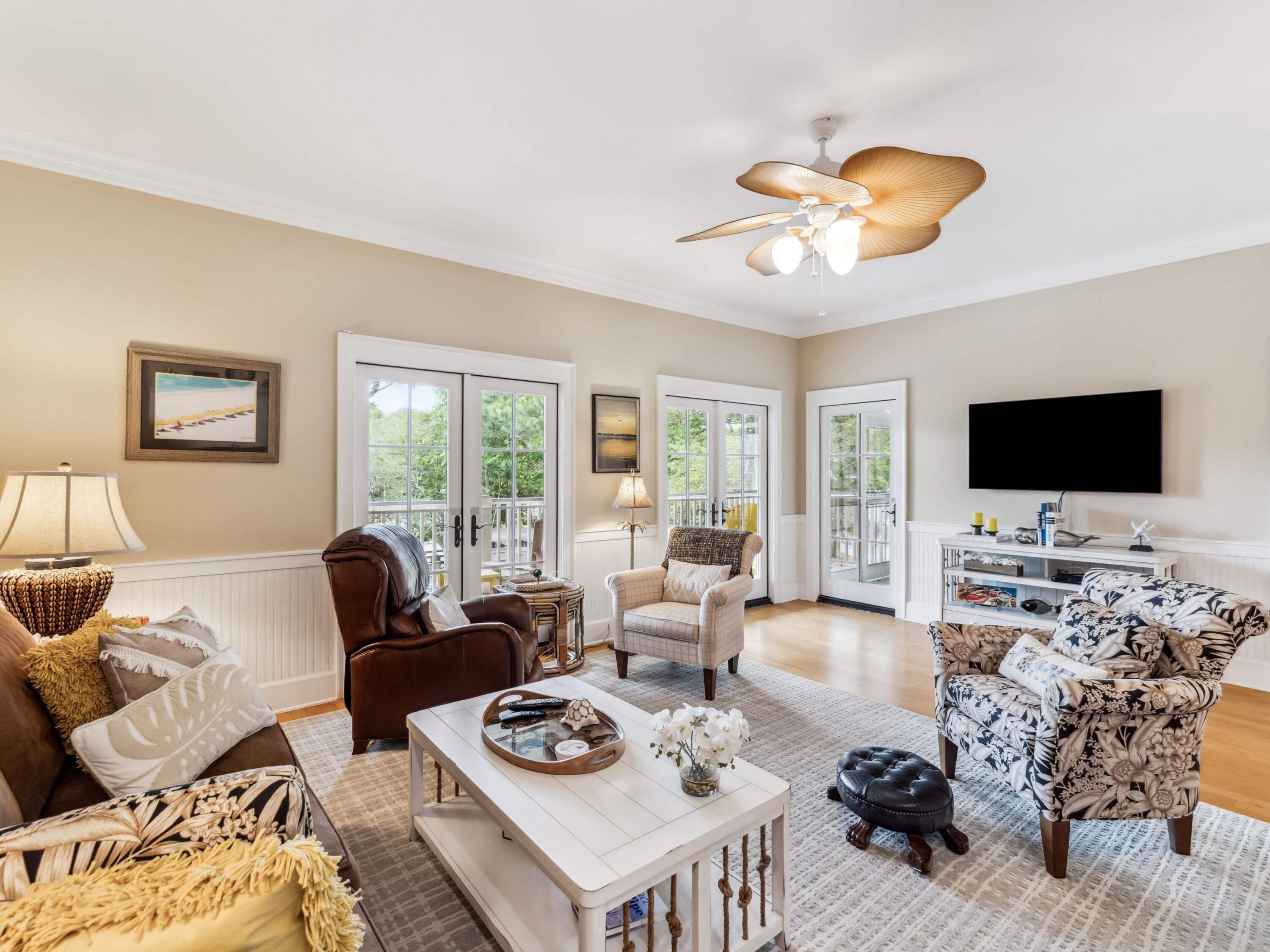 27 W WaterColor Boulevard, 201