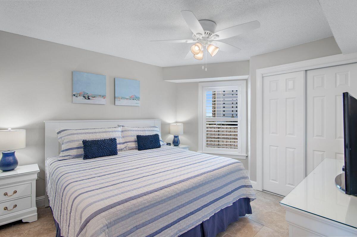 1030 E Highway 98, 1401B