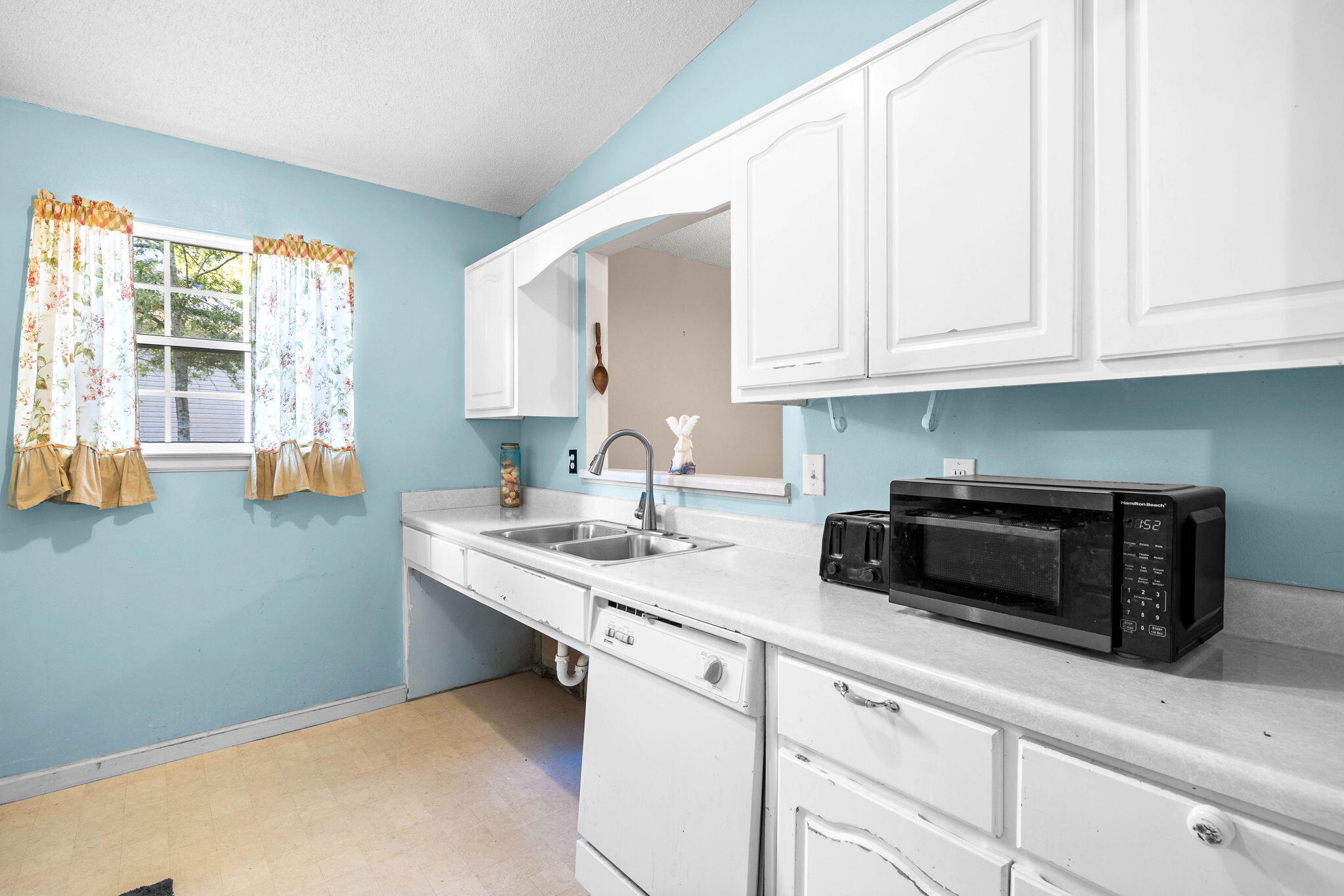 321 Timber Wind Drive, DeFuniak Springs