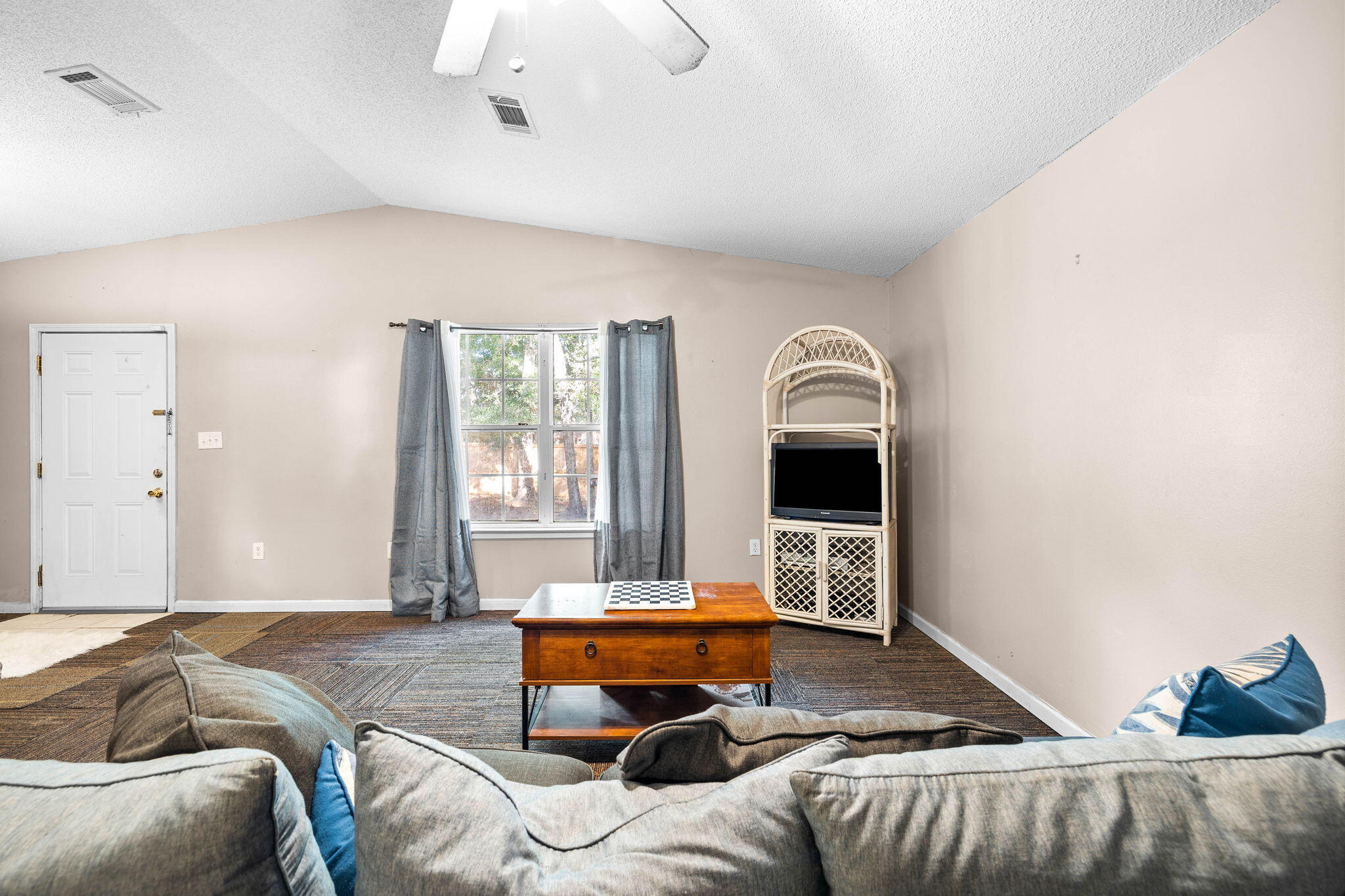 321 Timber Wind Drive, DeFuniak Springs