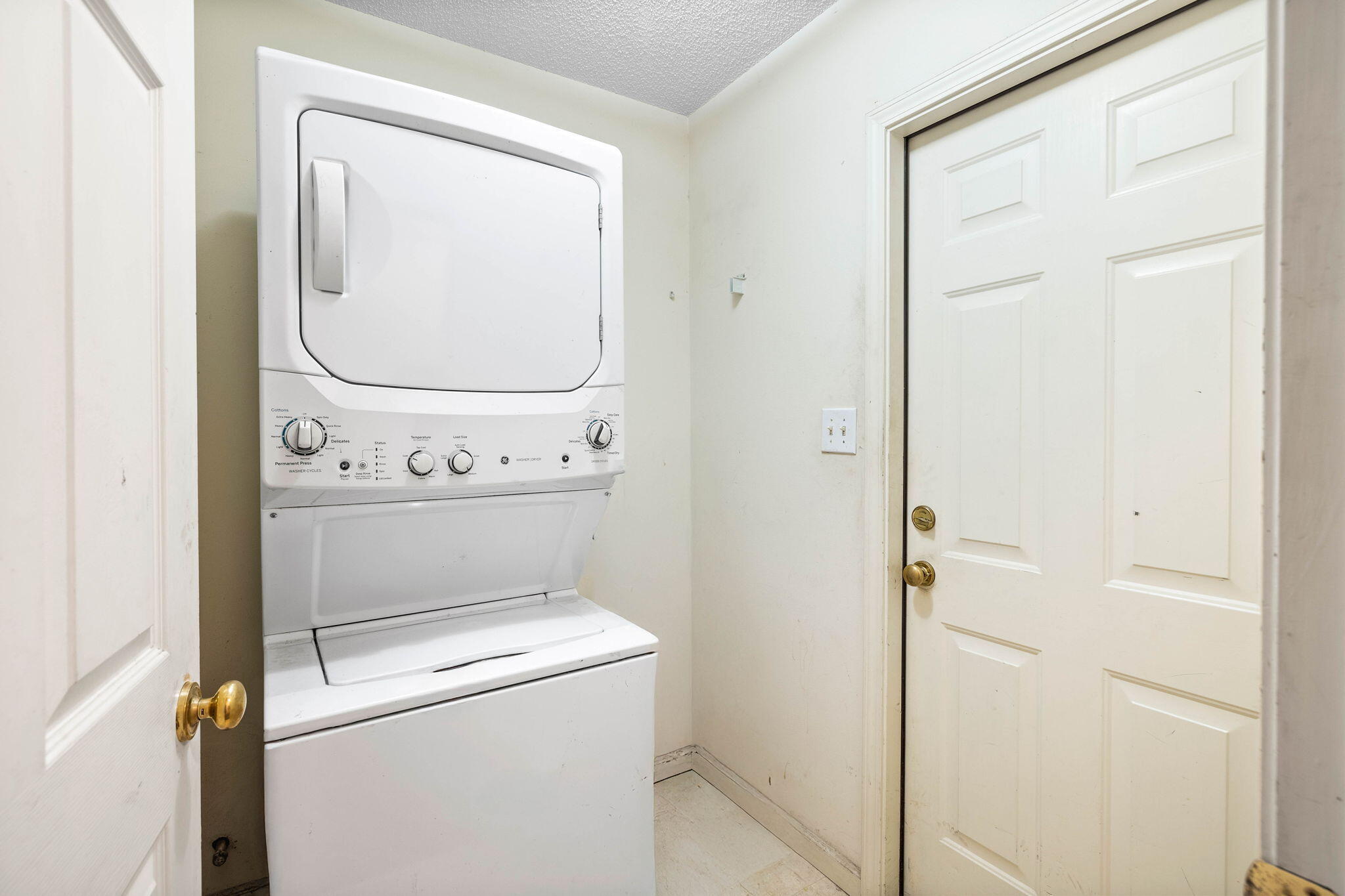 321 Timber Wind Drive, DeFuniak Springs