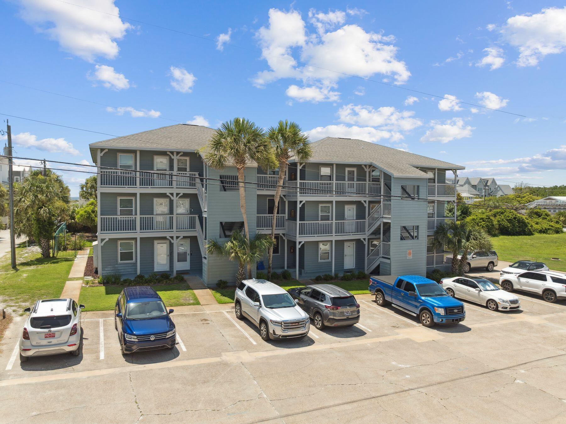 126 S Walton Lakeshore Drive, 205