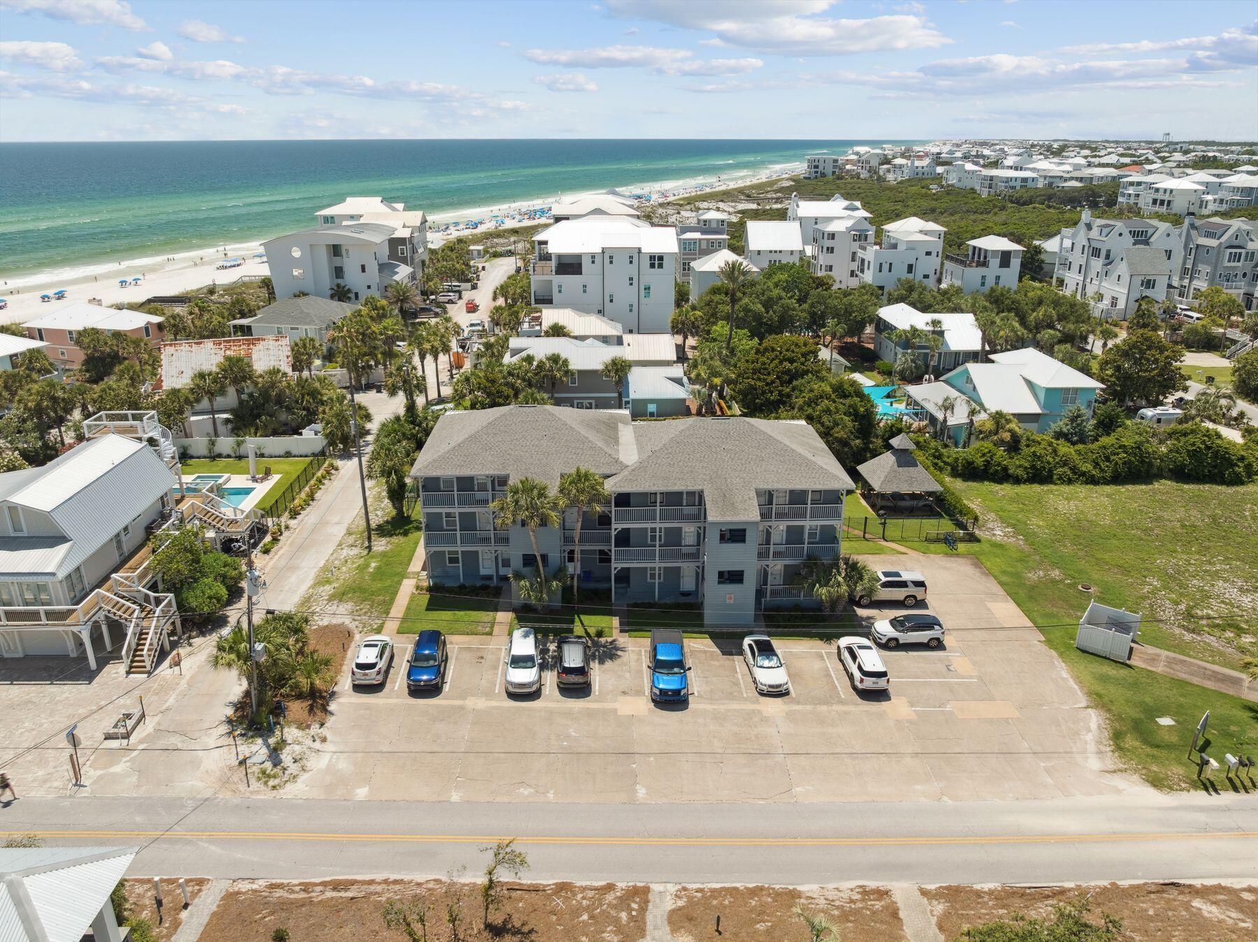 126 S Walton Lakeshore Drive, 205