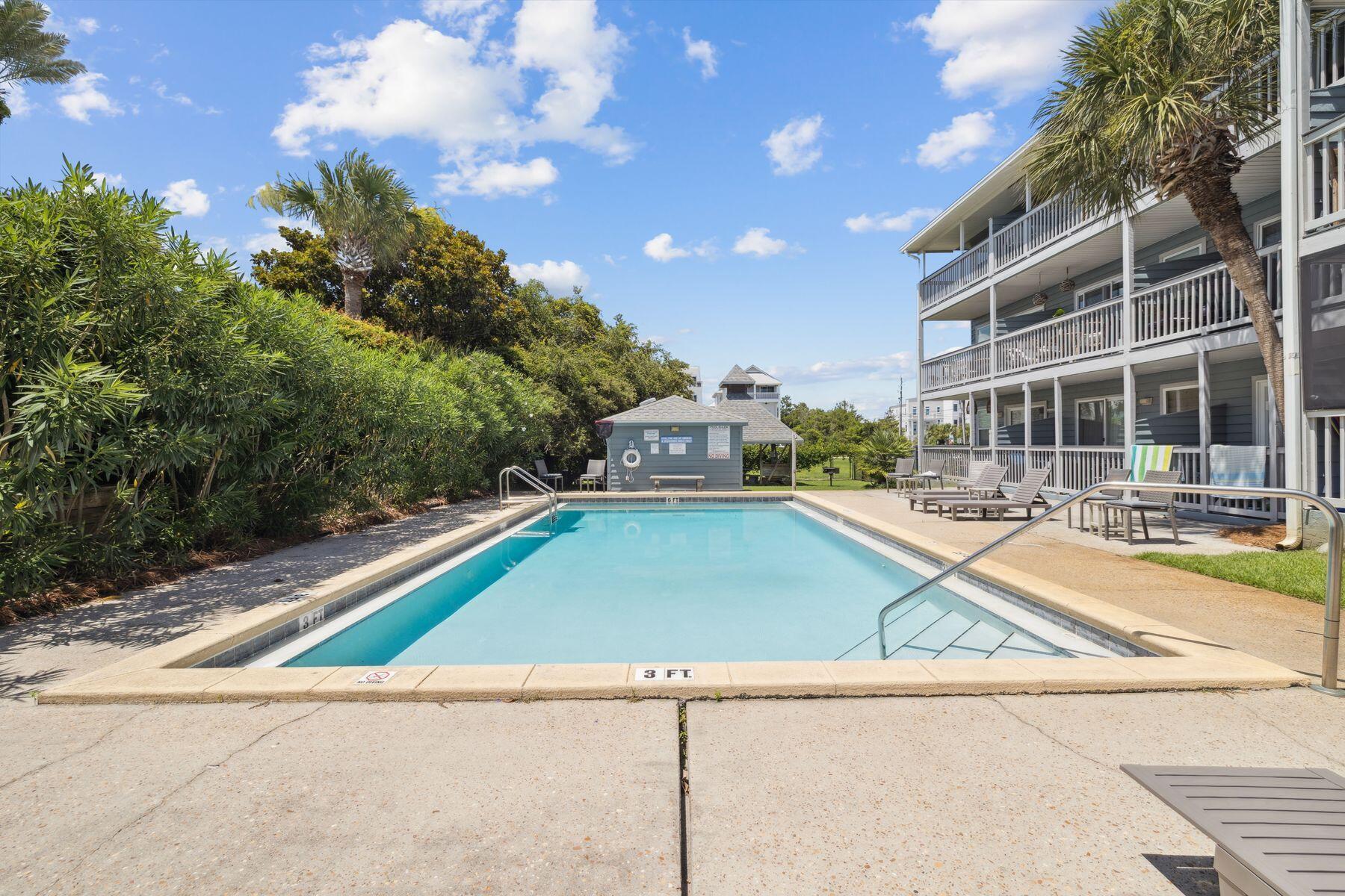 126 S Walton Lakeshore Drive, 205