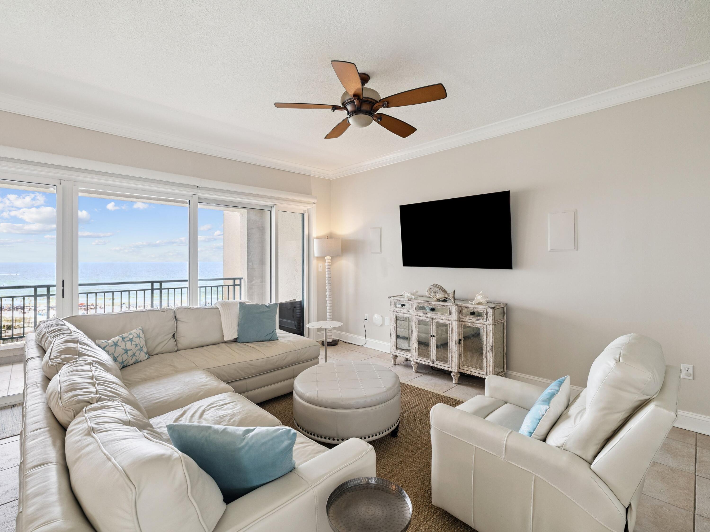 4418 Southwinds Drive, 4418