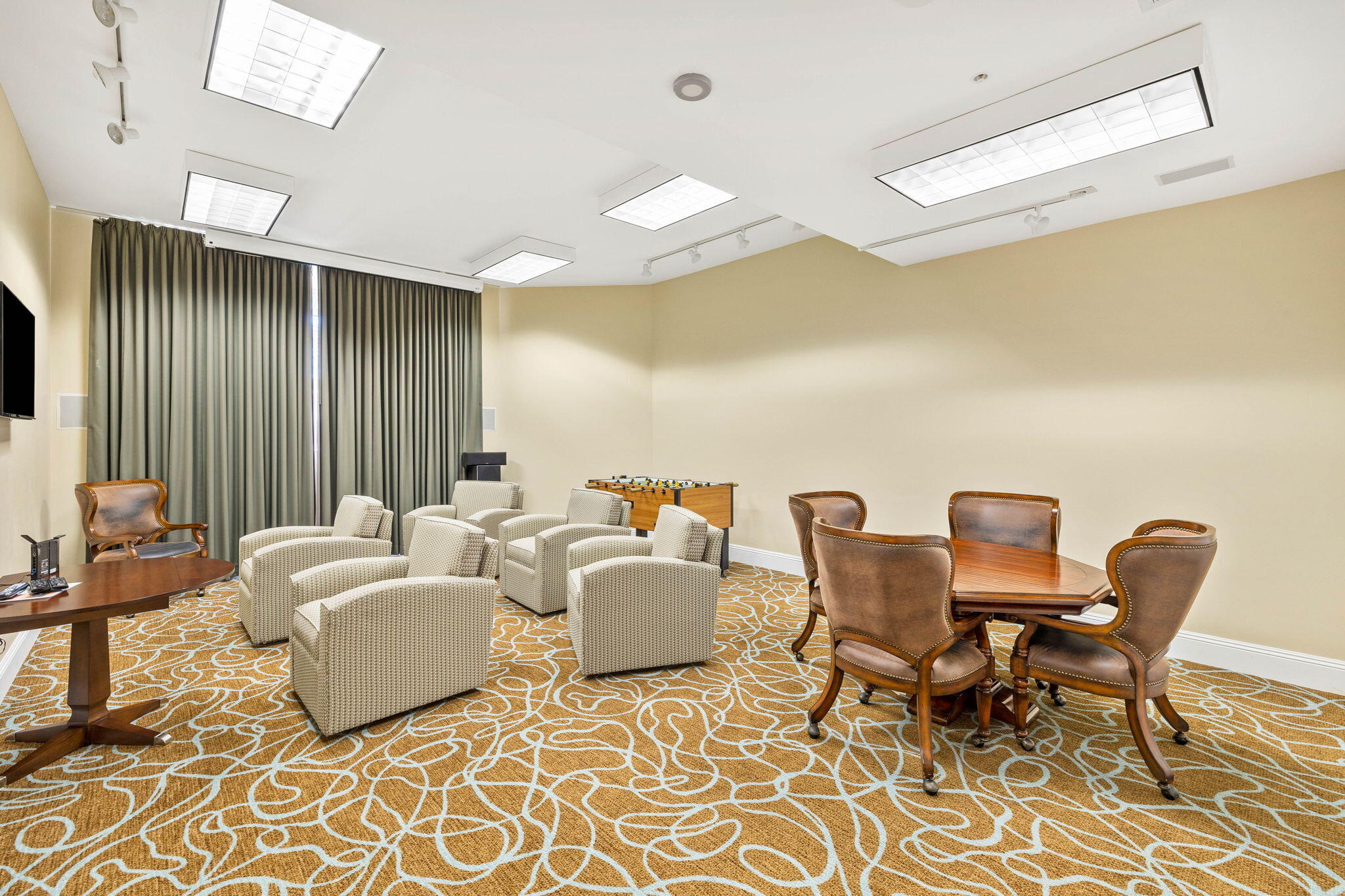 502 One Beach Club Drive, 502