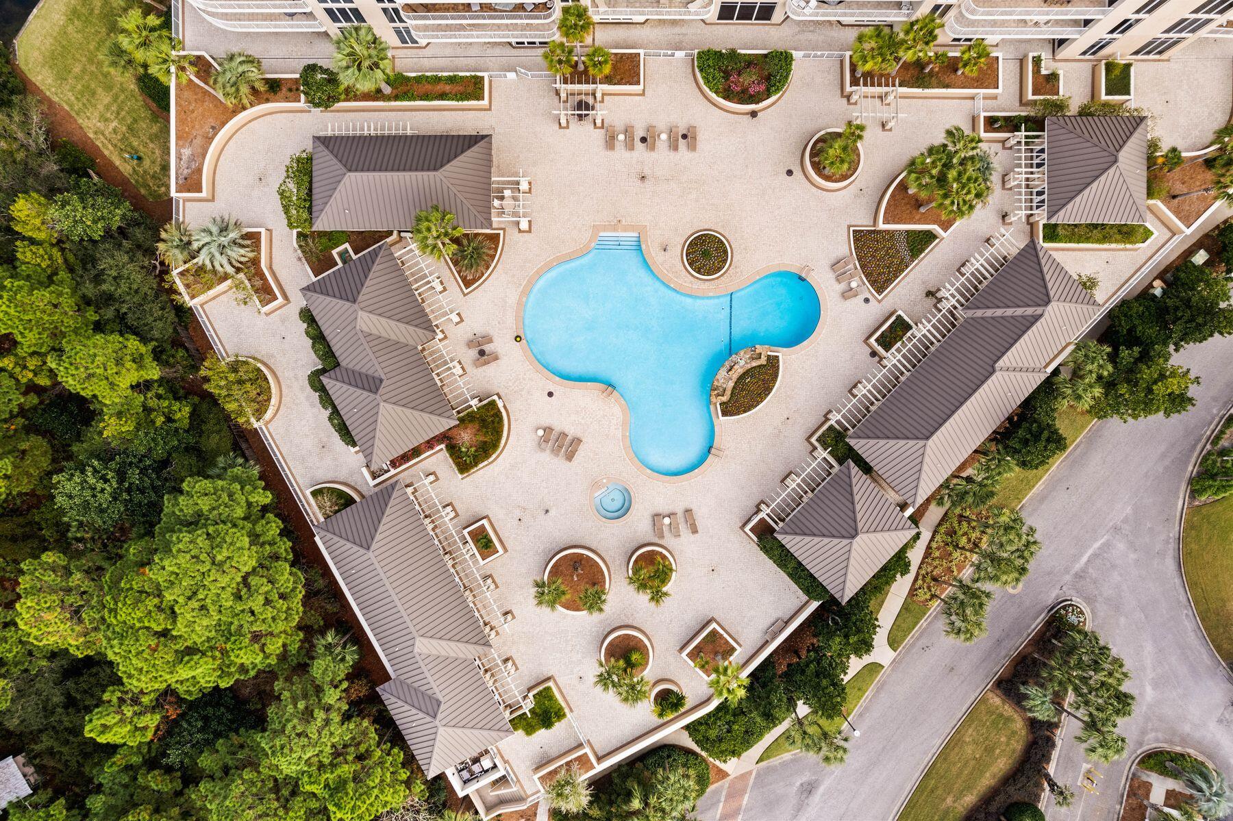 502 One Beach Club Drive, 502