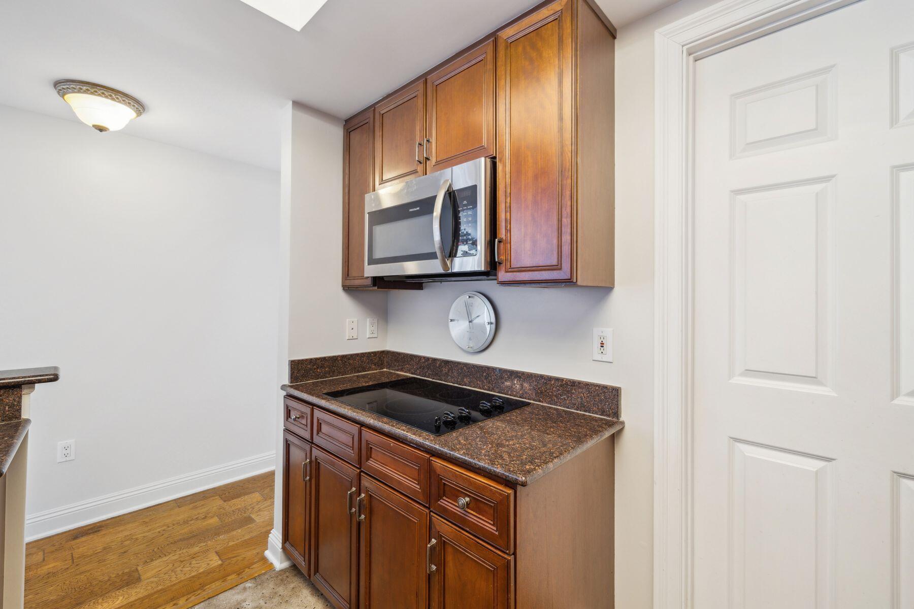 502 One Beach Club Drive, 502