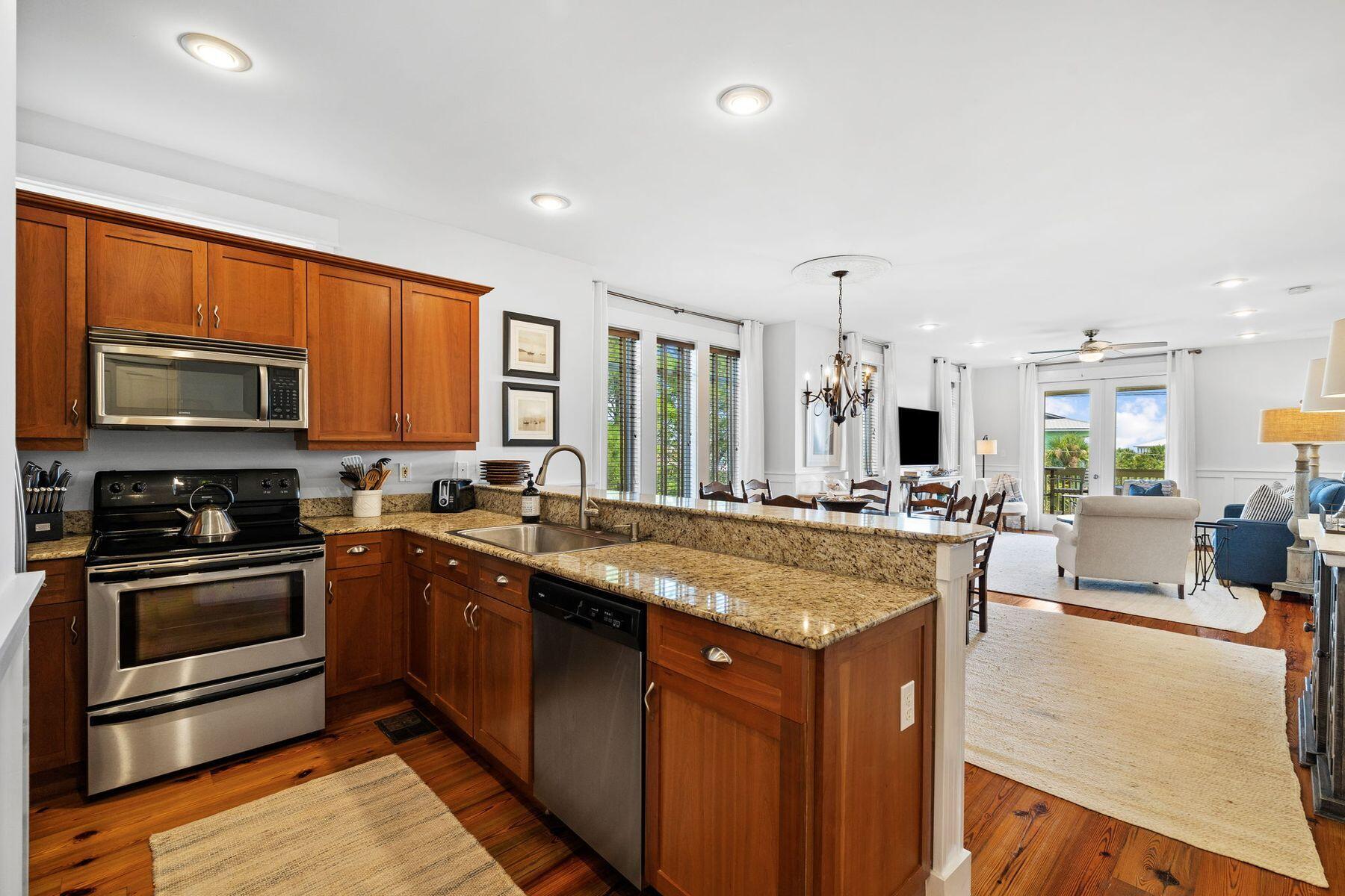 4281 E County Highway 30A, UNIT 306