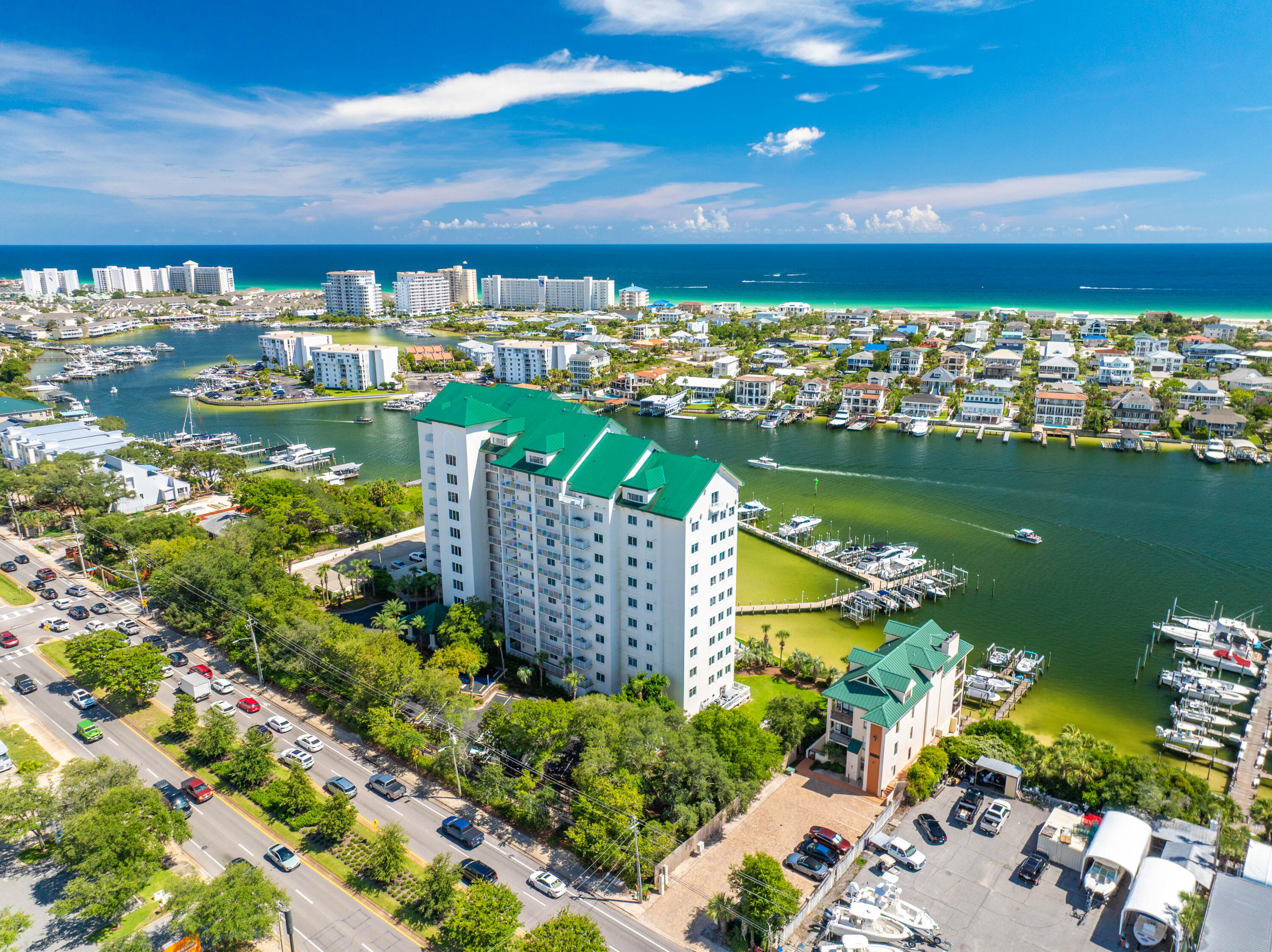 662 Harbor Boulevard, UNIT 220