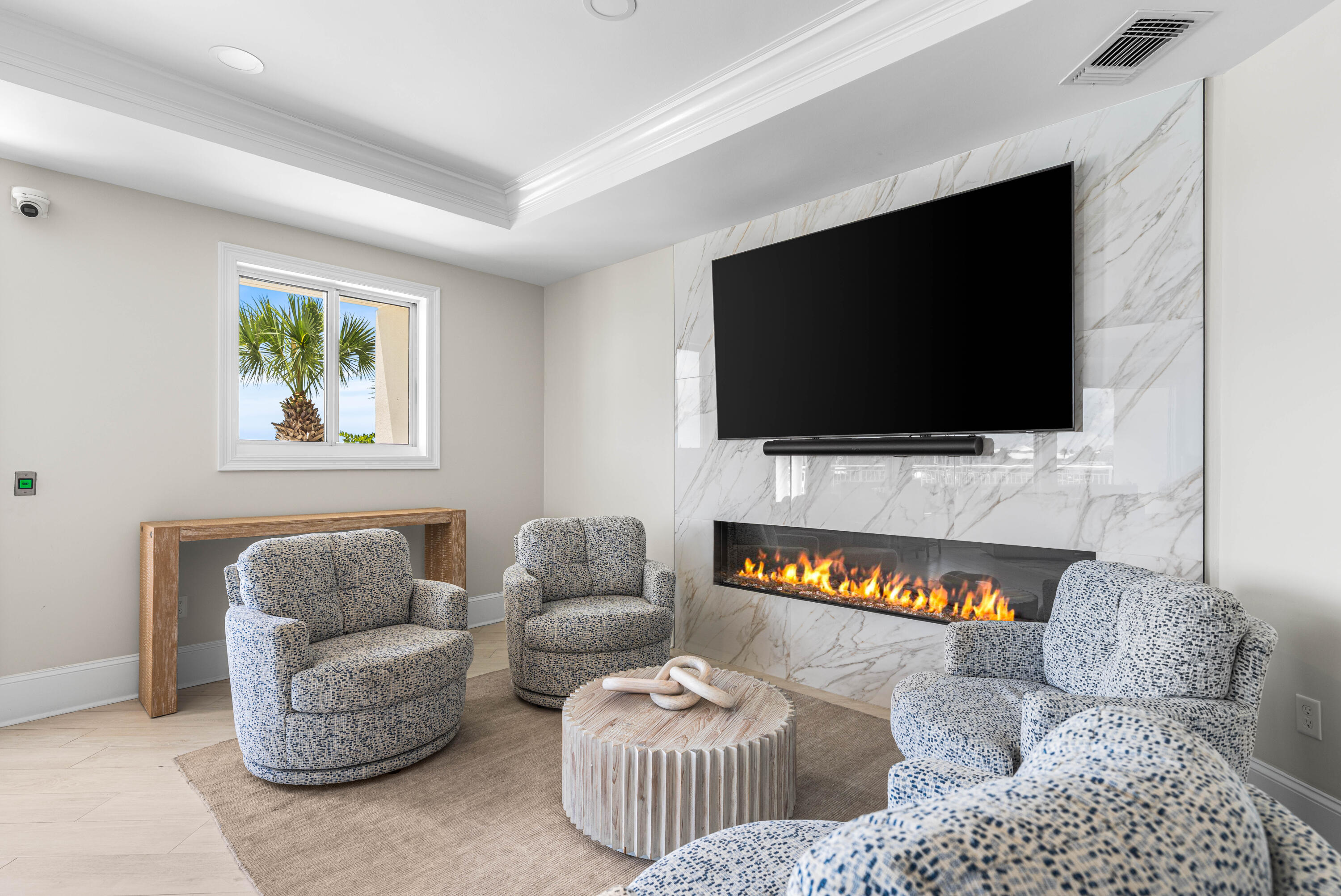 662 Harbor Boulevard, UNIT 220