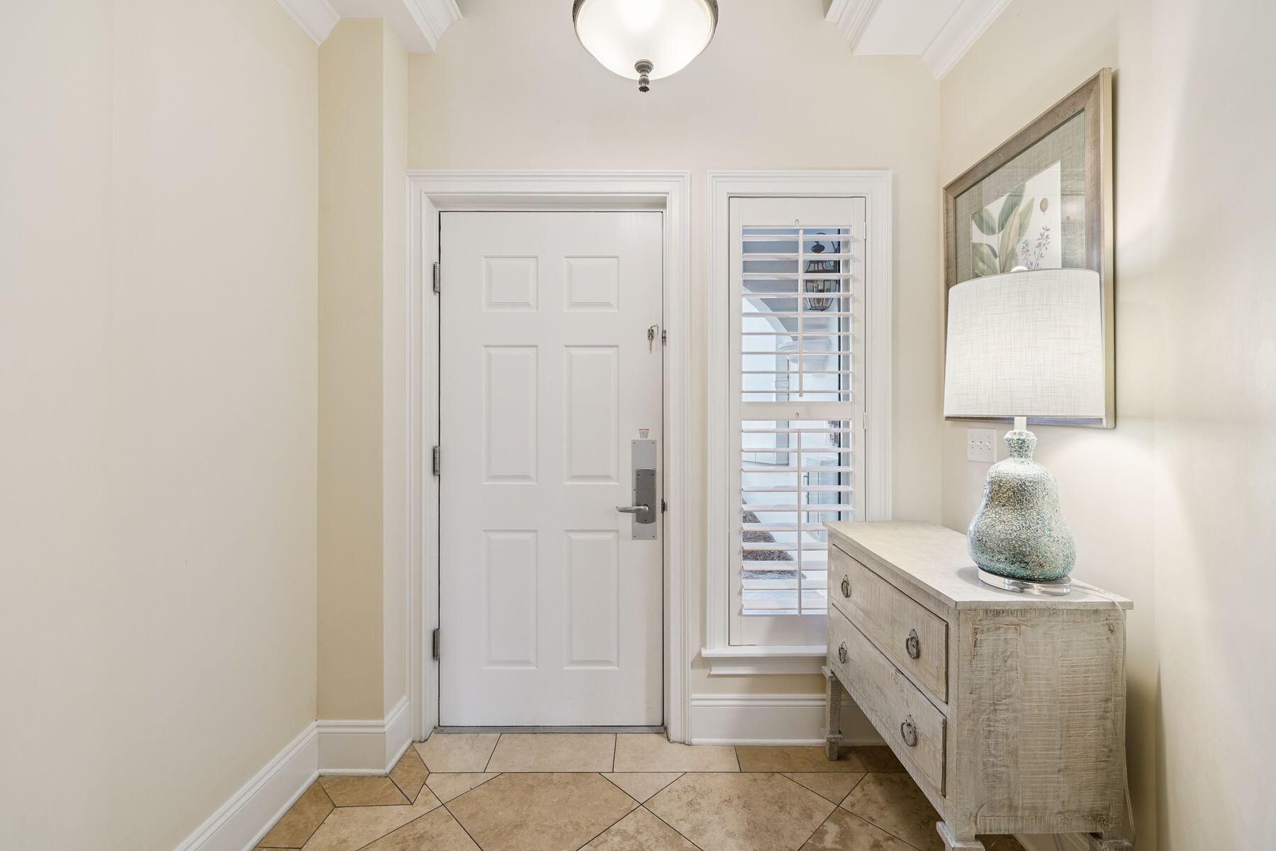 2421 W County Highway 30A, D101