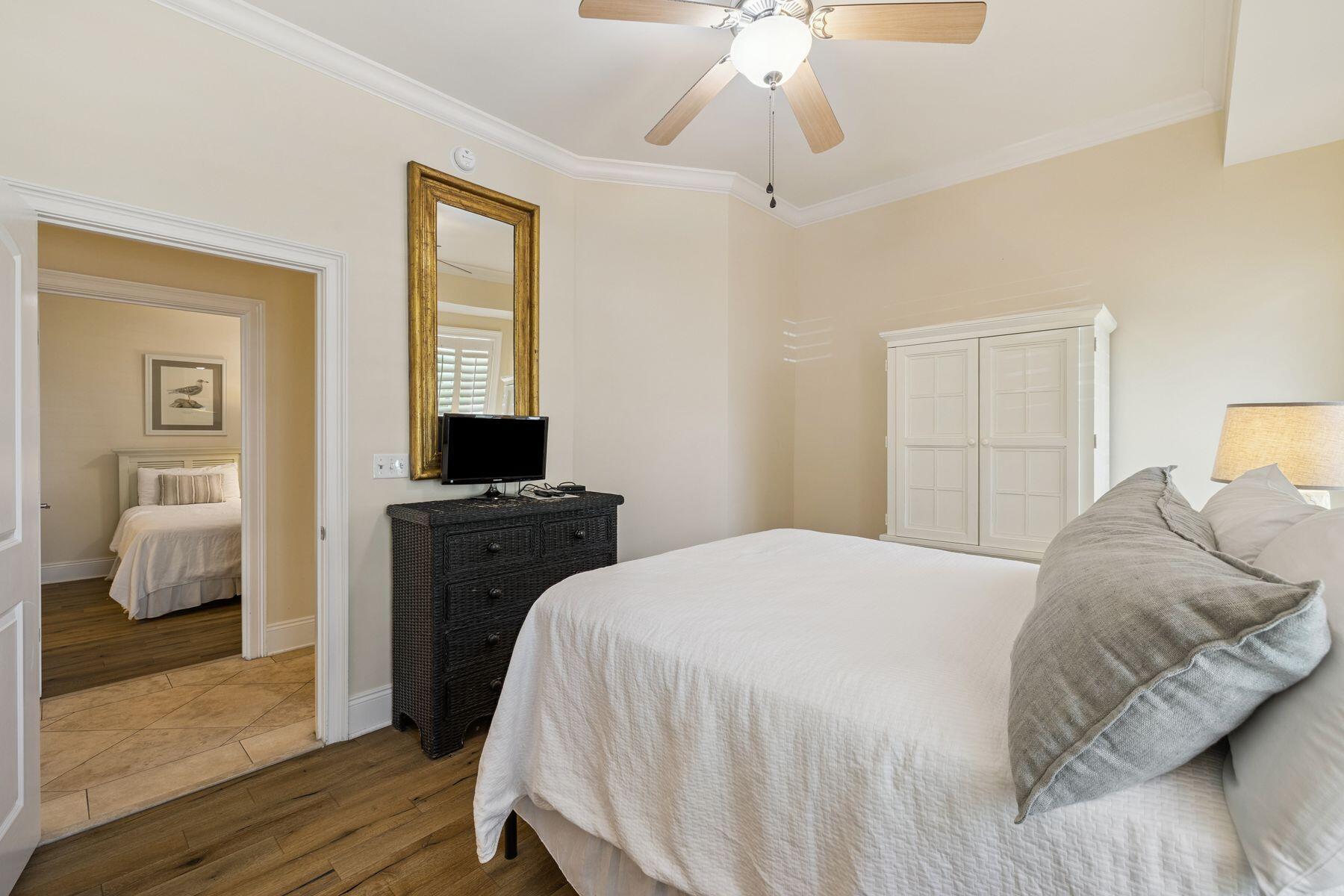 2421 W County Highway 30A, D101