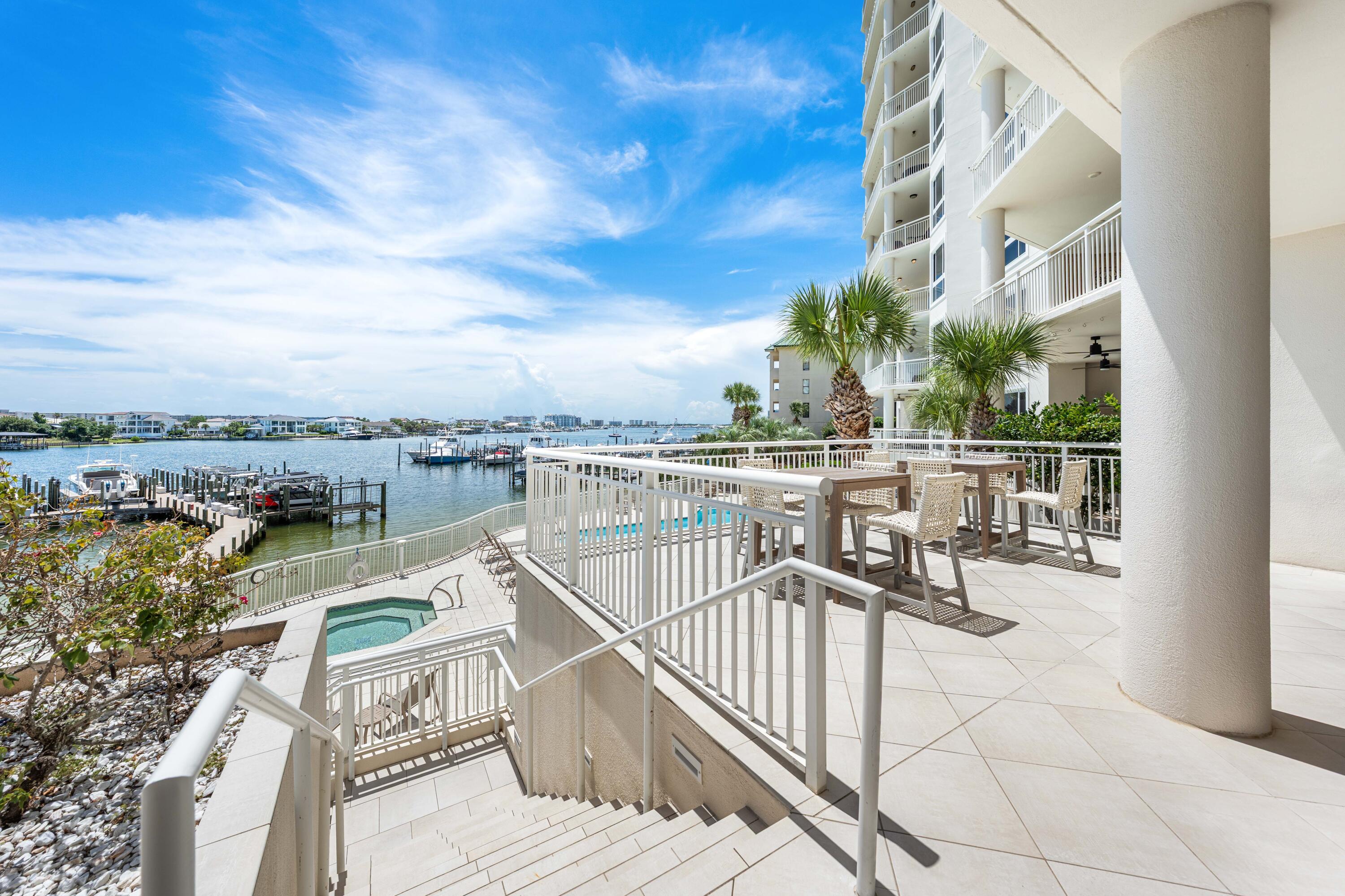 662 Harbor Boulevard, UNIT 550