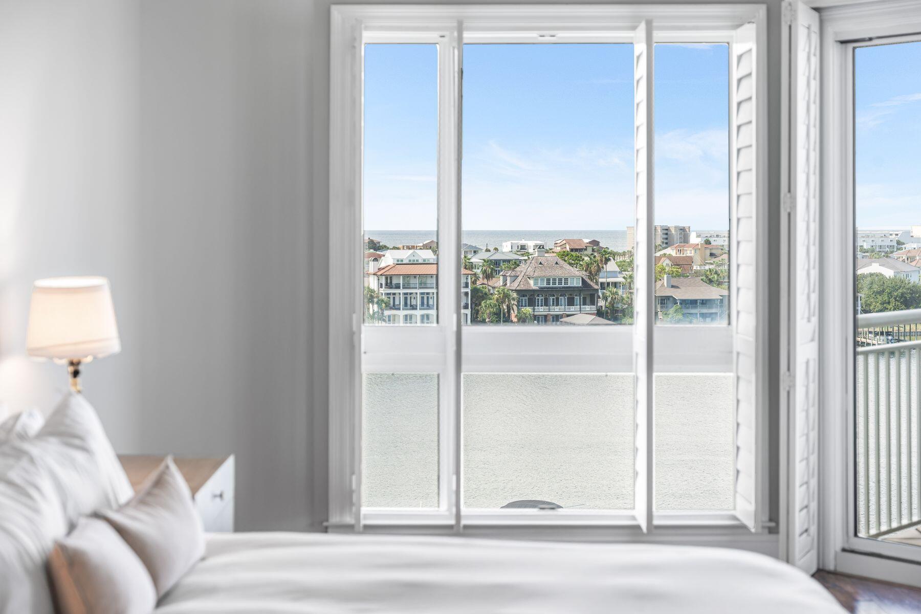 662 Harbor Boulevard, UNIT 550