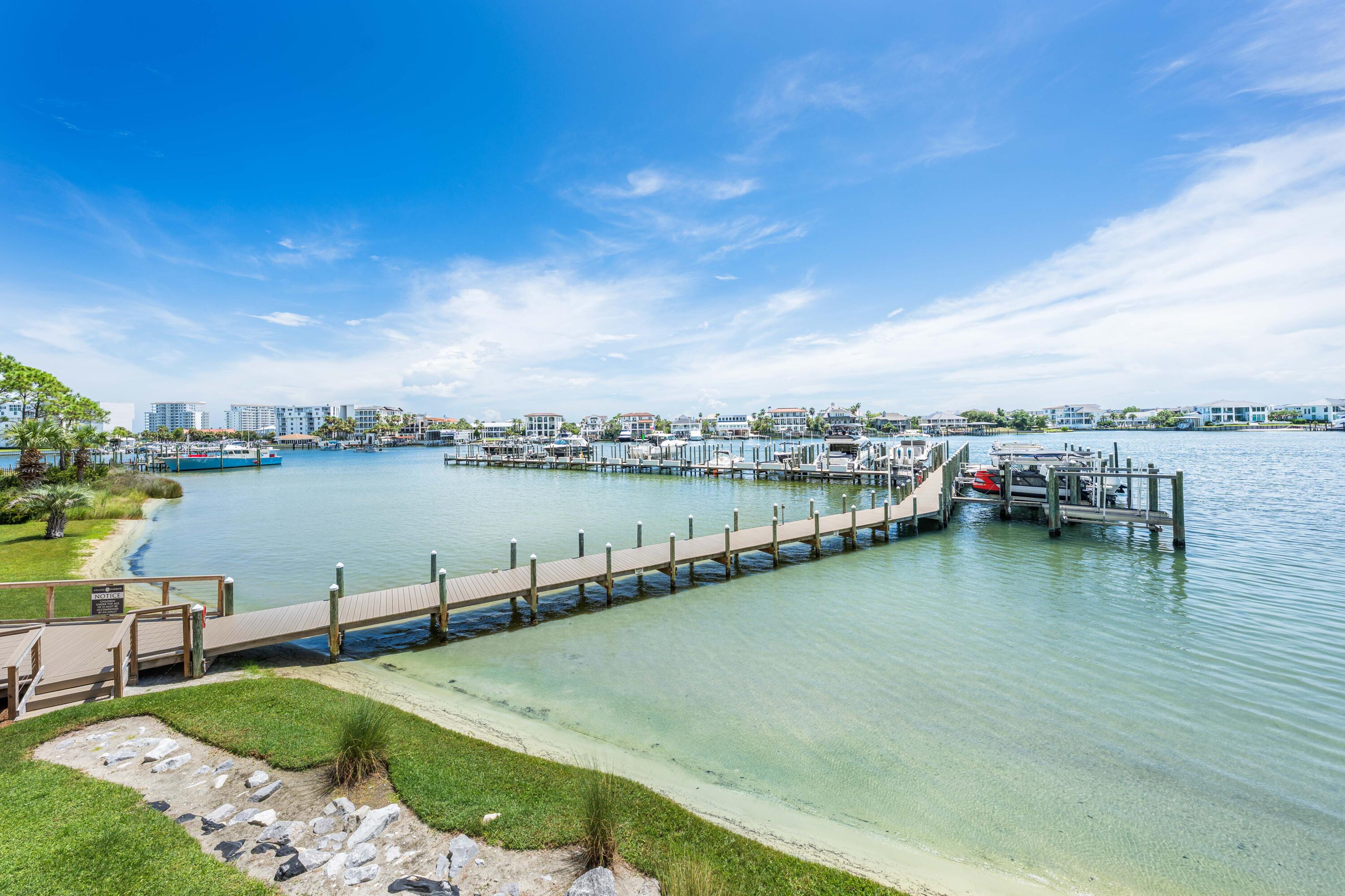 662 Harbor Boulevard, UNIT 550