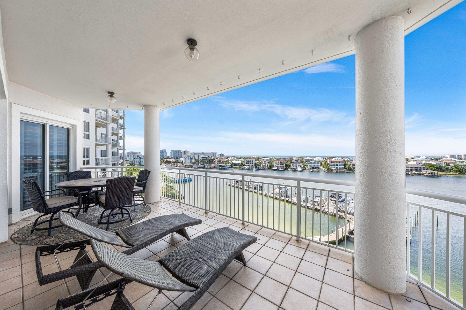 662 Harbor Boulevard, UNIT 550